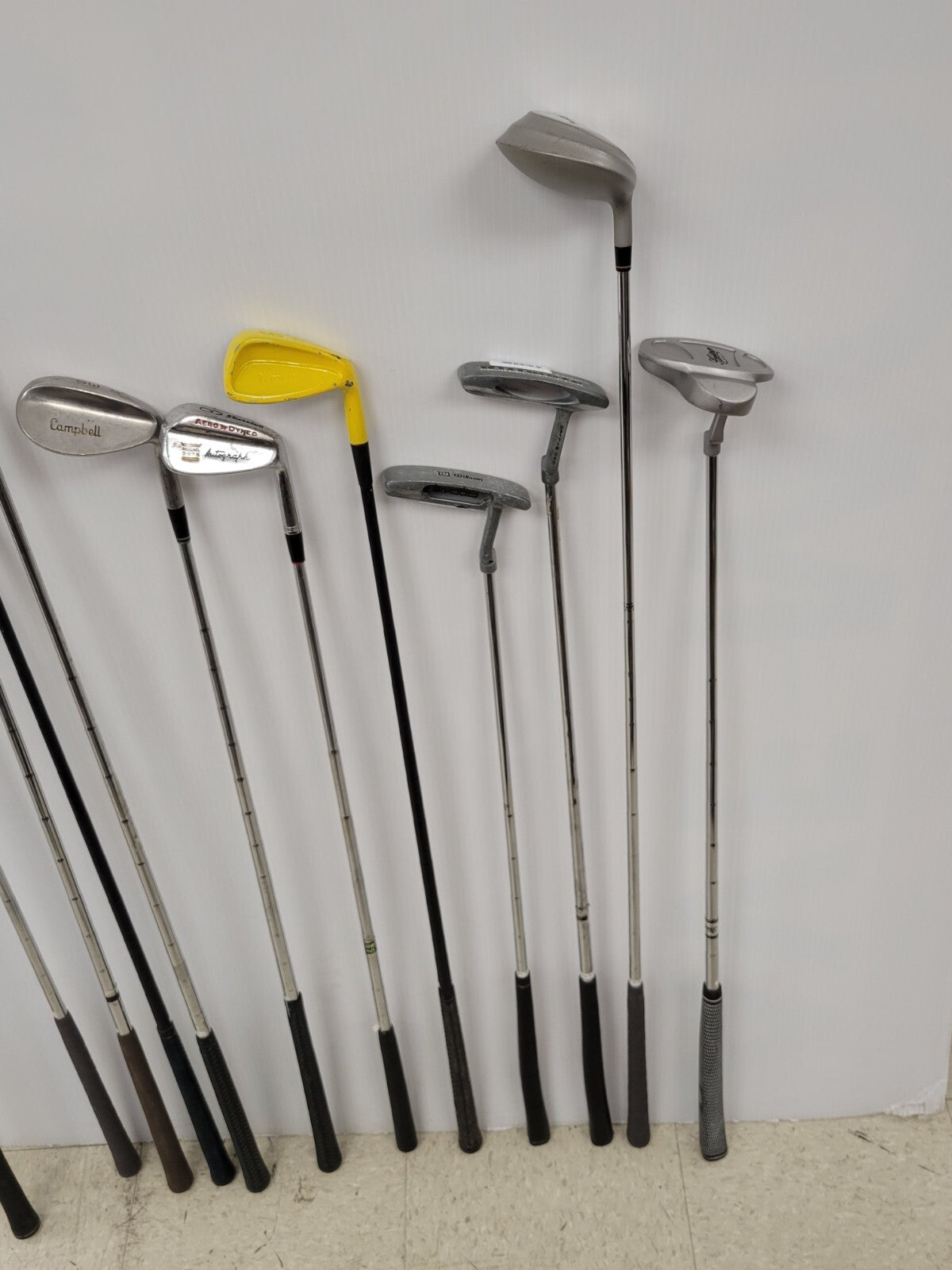 Ping Momentum Golf Set - Complete Golf Club Set for Men & Women | Perfect for Beginners & Intermediate Players | Ideal for Driving Range & Course Play