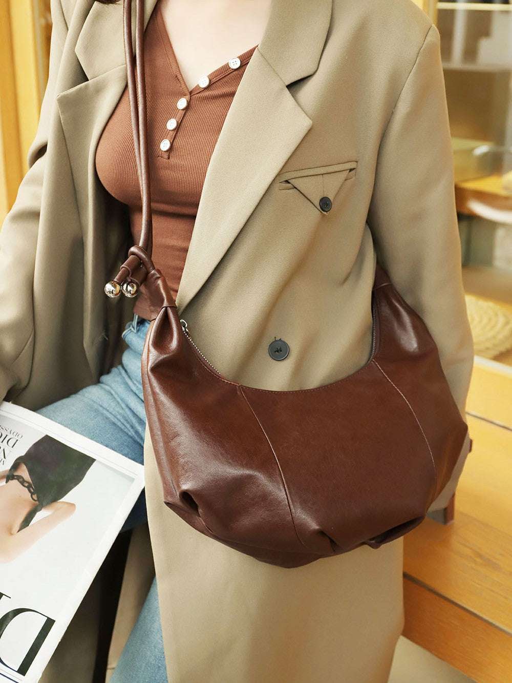 Stylish Crescent Shoulder Bag for Women - Fashionable Crossbody Purse with Adjustable Strap, Perfect for Daily Use, Travel, and Shopping