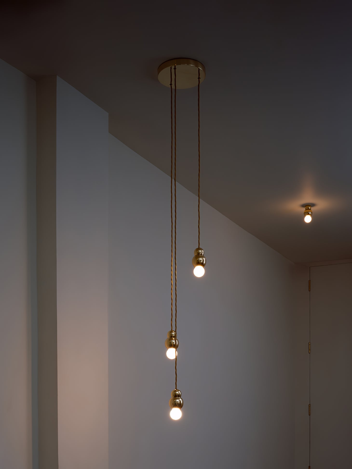 Modern LED Ball Light Pendant Lamp - Dimmable Hanging Light Fixture for Kitchen Island, Dining Room & Bedroom Decor