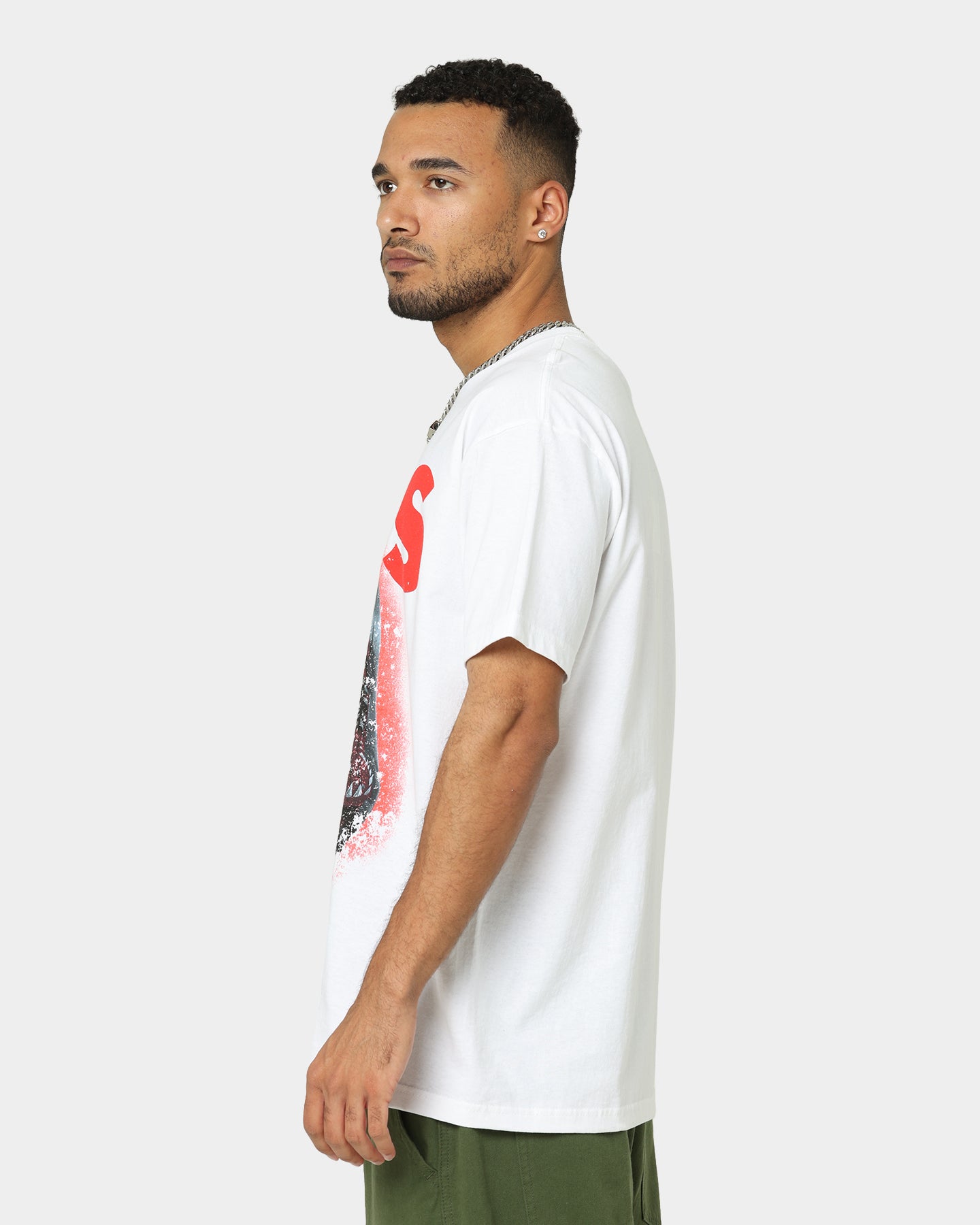 Vintage American Thrift Jaws Graphic T-Shirt - White Cotton Tee for Men & Women | Casual Wear, Movie Fan Gift, Summer Outfits