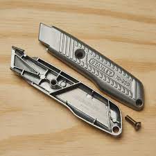 STANLEY 5.5 Inch Fixed Blade Utility Knife - Heavy Duty Camping, Hunting & Outdoor Survival Tool - Perfect for Cutting Rope, Wood & DIY Projects