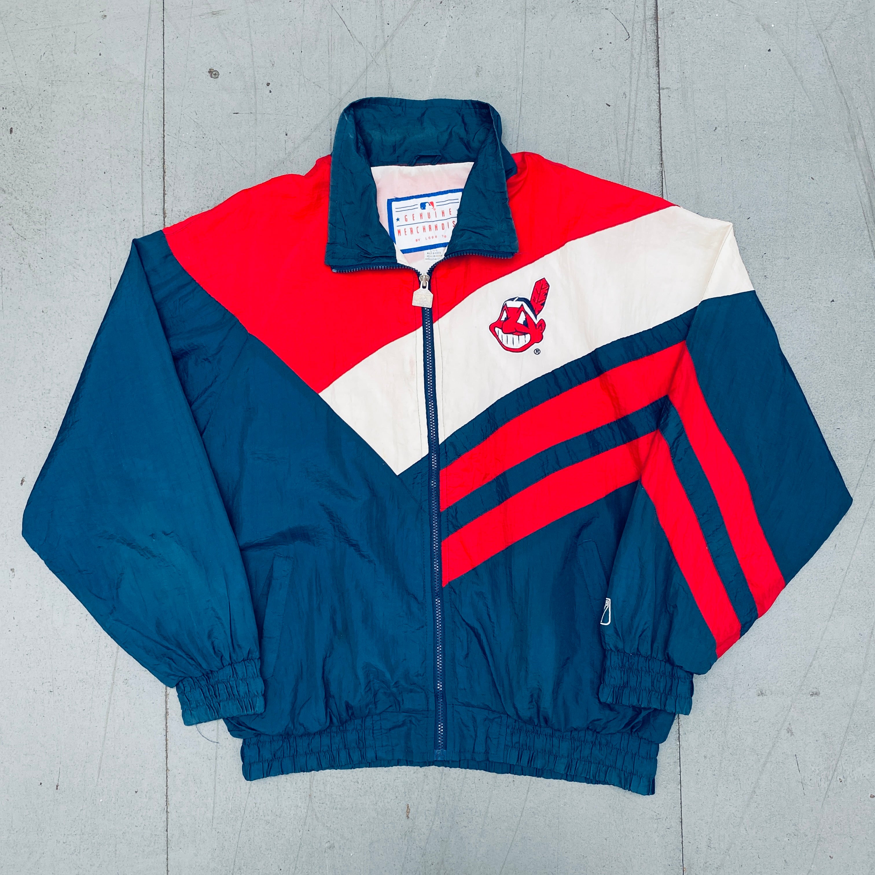 Cleveland Indians 1990s Logo 7 Reverse Spellout Full Zip Windbreaker Jacket - Vintage Baseball Outerwear for Men (Large) - Perfect for Game Day, Casual Wear & Sports Fan Fashion