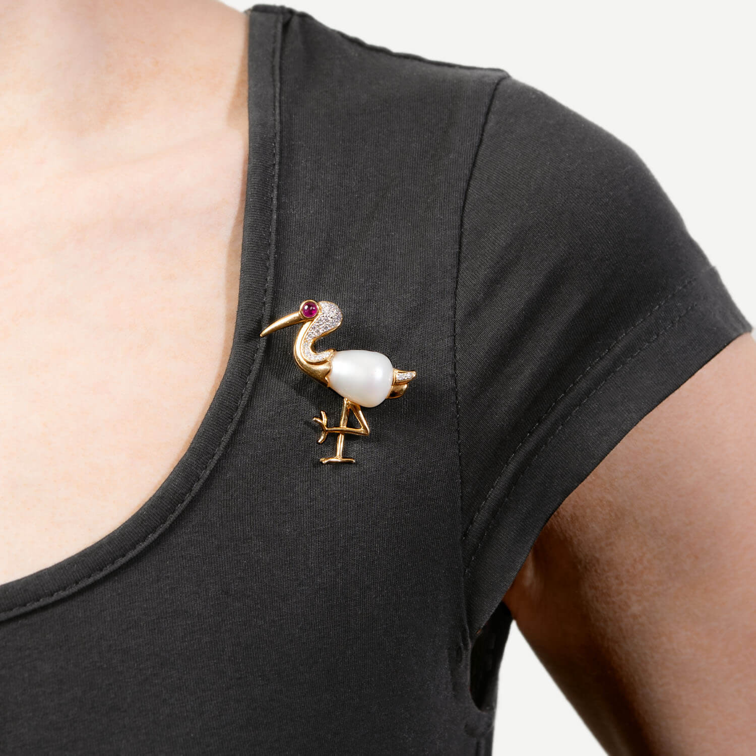 18k Gold Diamond Ruby Pearl Heron Brooch Pin - Elegant Vintage Jewelry for Women, Perfect Gift for Weddings, Anniversaries & Special Occasions