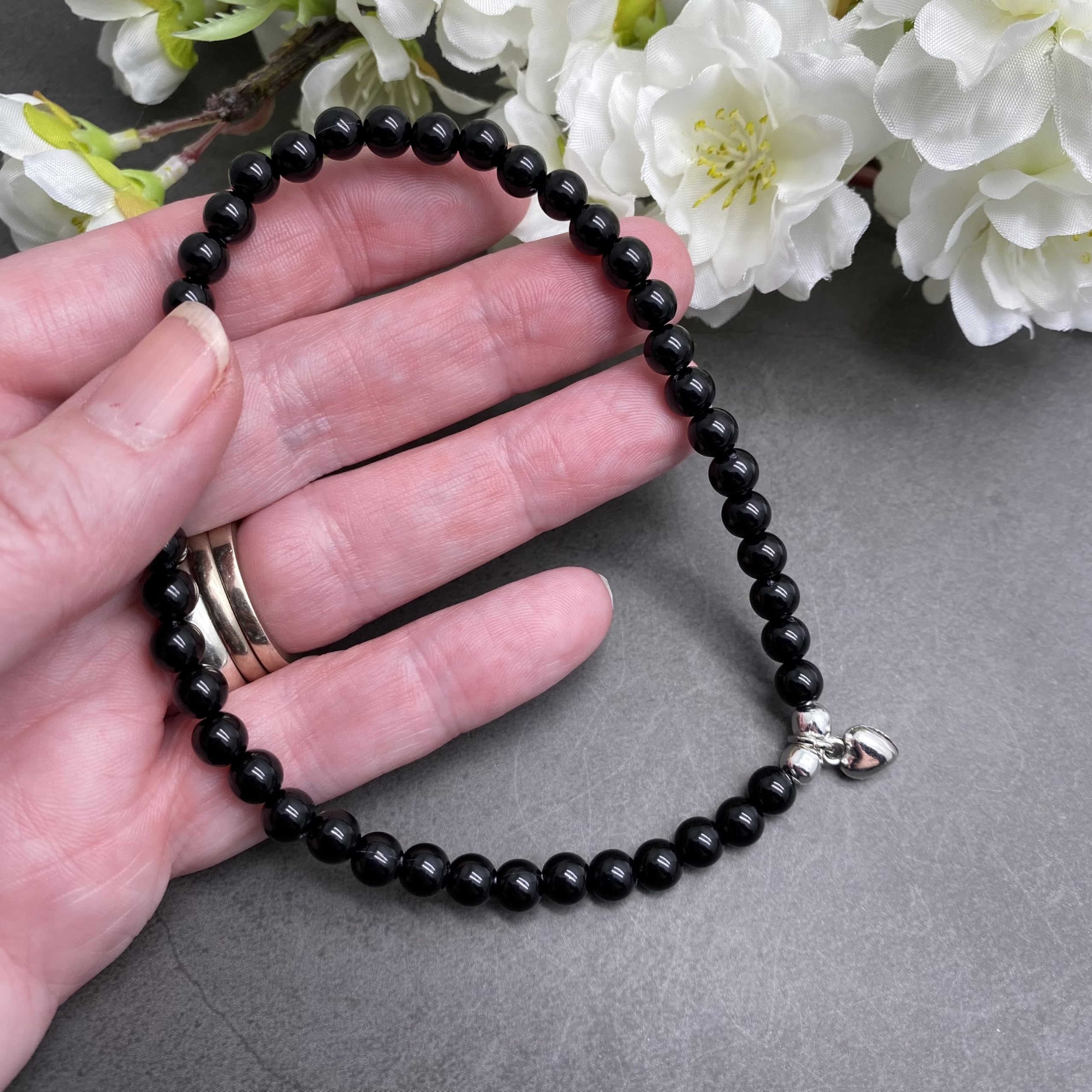 6mm Black Acrylic Beads Heart Charm Anklet - Adjustable 10 Inch Elastic Ankle Bracelet for Women | Perfect for Beach, Summer & Boho Style Jewelry