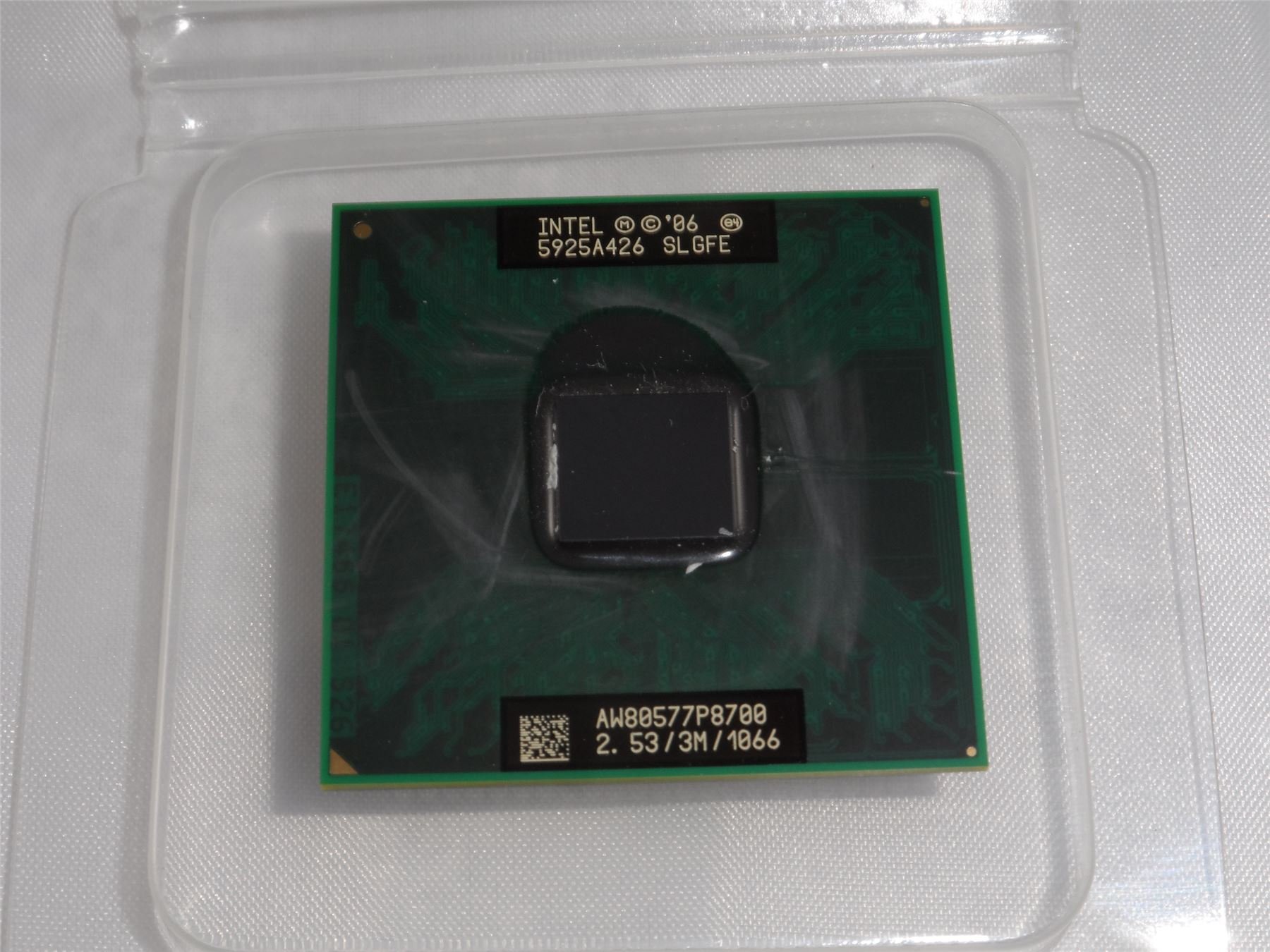 Intel Core 2 Duo P8700 2.53GHz Laptop Processor - 3MB Cache, 1066MHz FSB, OEM Tray - Perfect for Laptop Upgrades & DIY Computer Builds