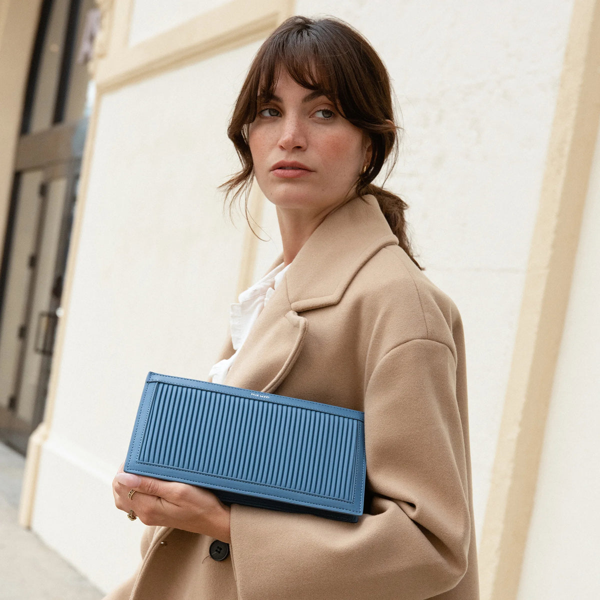 Stylish Abigail Clutch Bag for Women - Elegant Evening Purse with Detachable Chain - Perfect for Parties, Weddings & Date Nights