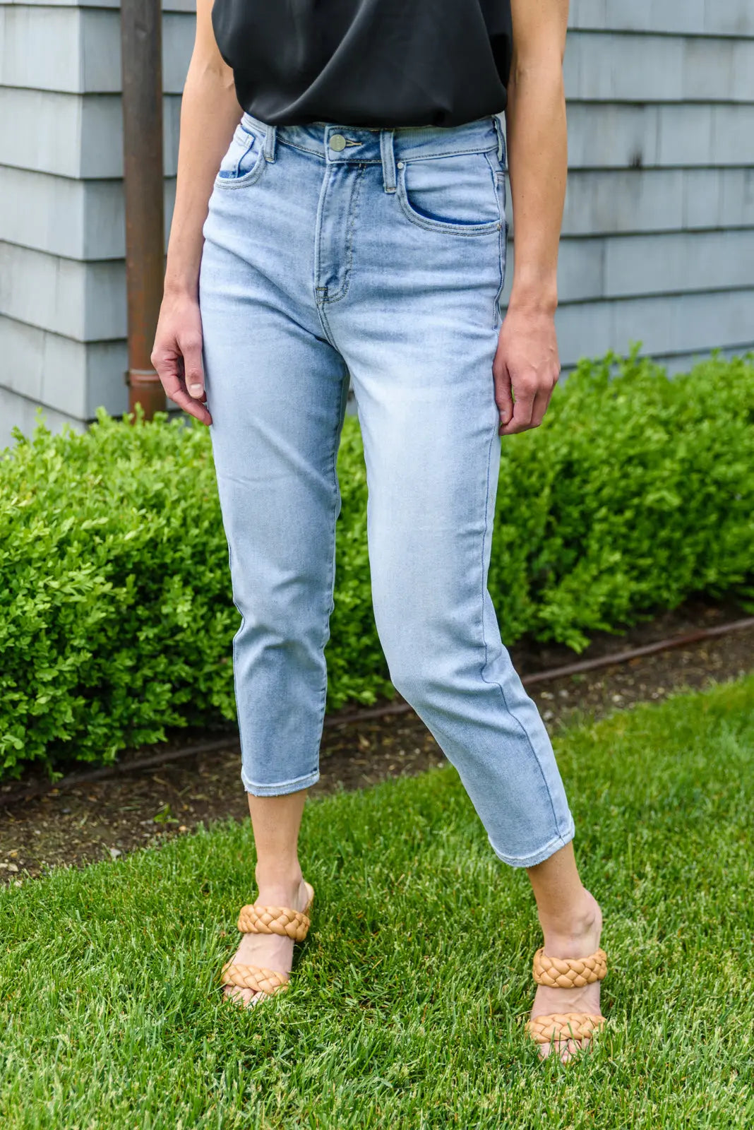 Stylish Mom Fit Jeans for Women - Comfortable High Waist Stretch Denim Pants for Casual Wear, Work & Everyday Outfits