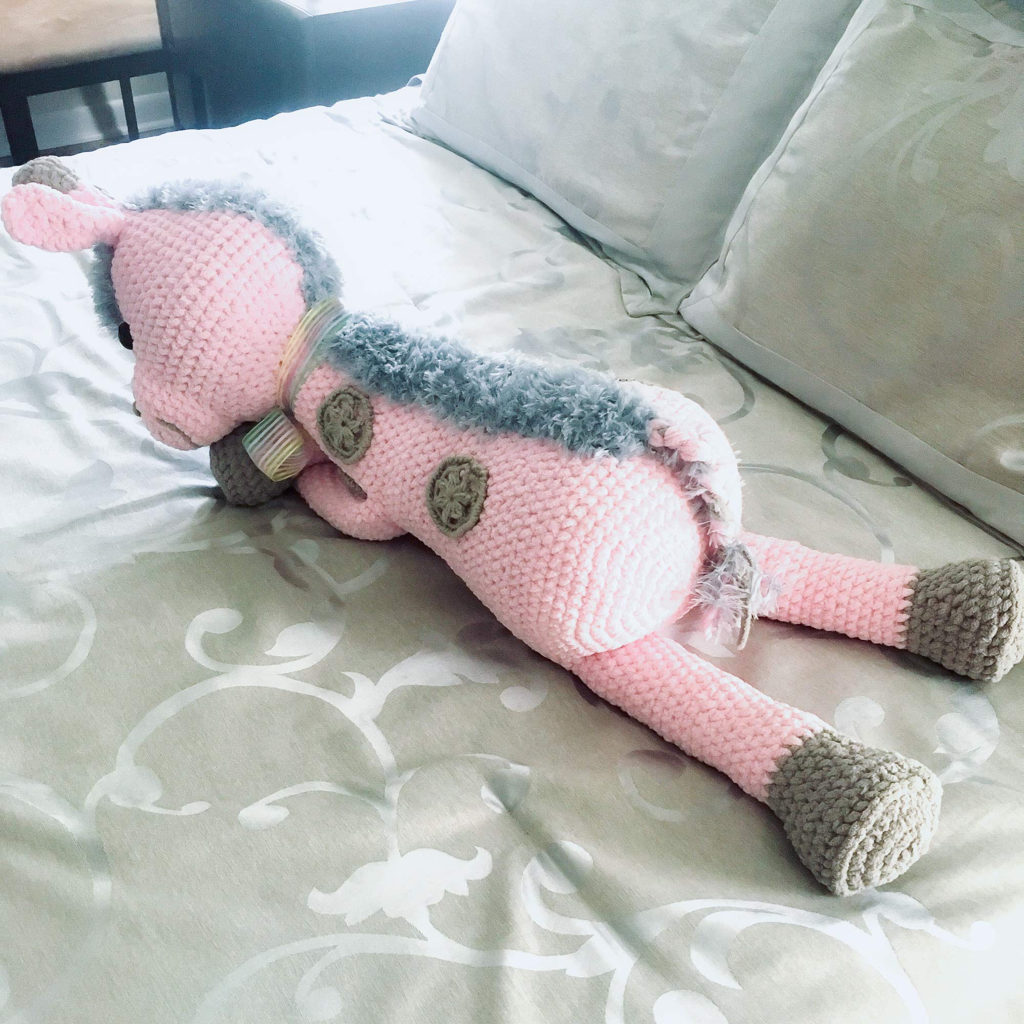 Handmade Crocheted Giraffe Plush Toy - Large Stuffed Amigurumi Animal for Nursery Decor, Baby Shower Gift & Kids Room Decoration