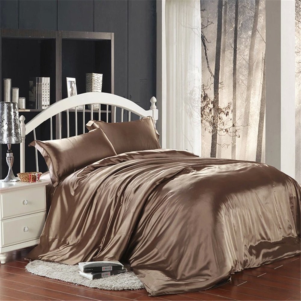 Luxury Solid Satin Silk Duvet Cover Set with Pillowcases - Queen/King Size Light Brown Silk Bedding for Boys | Soft & Breathable for All Seasons | Perfect for Master Bedroom, Guest Room & Luxury Hotels