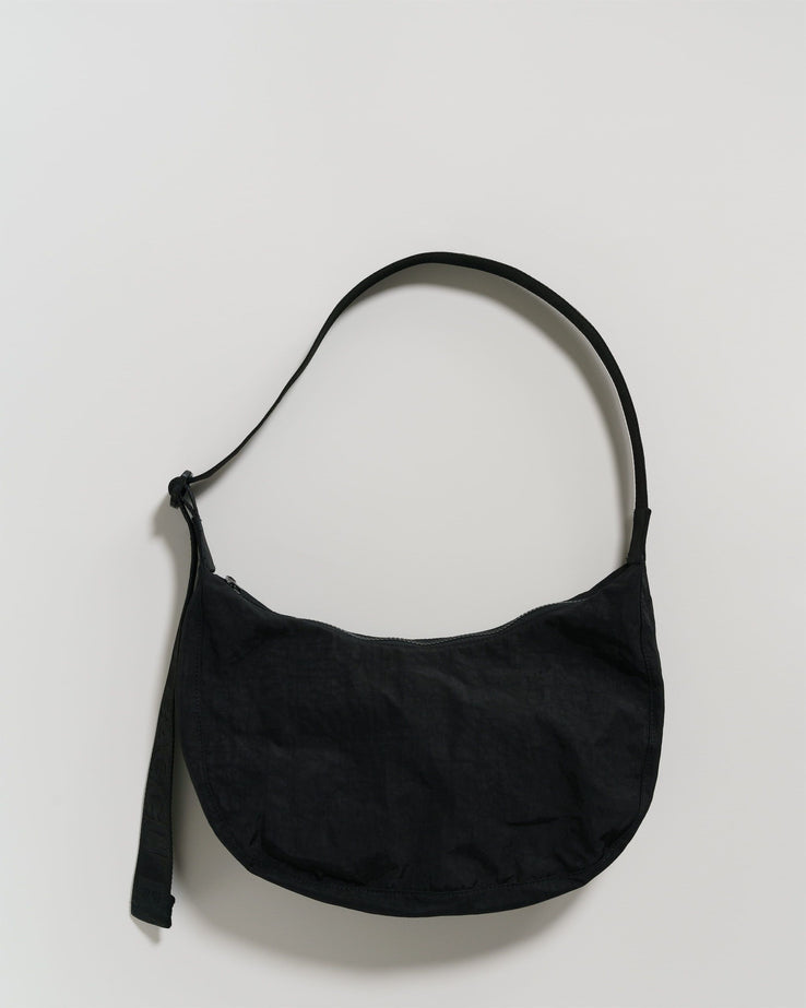 BAGGU Medium Black Nylon Crescent Bag - Stylish Crossbody Purse for Women, Perfect for Everyday Use, Travel & Shopping