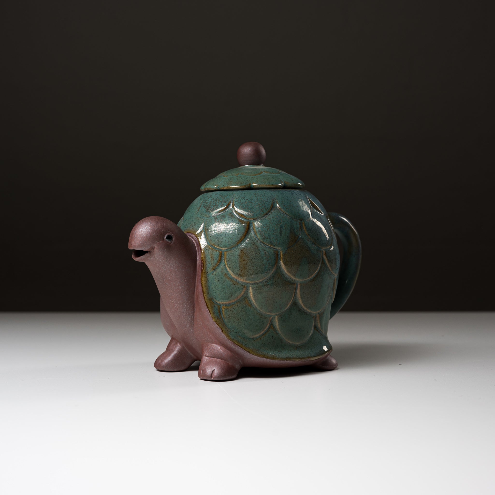 Seto Ware KASHIWA Animal Teapot - Handcrafted Japanese Turtle Teapot, Ceramic Tea Pot with Infuser | Perfect for Japanese Tea Ceremony, Home Decor & Unique Gift