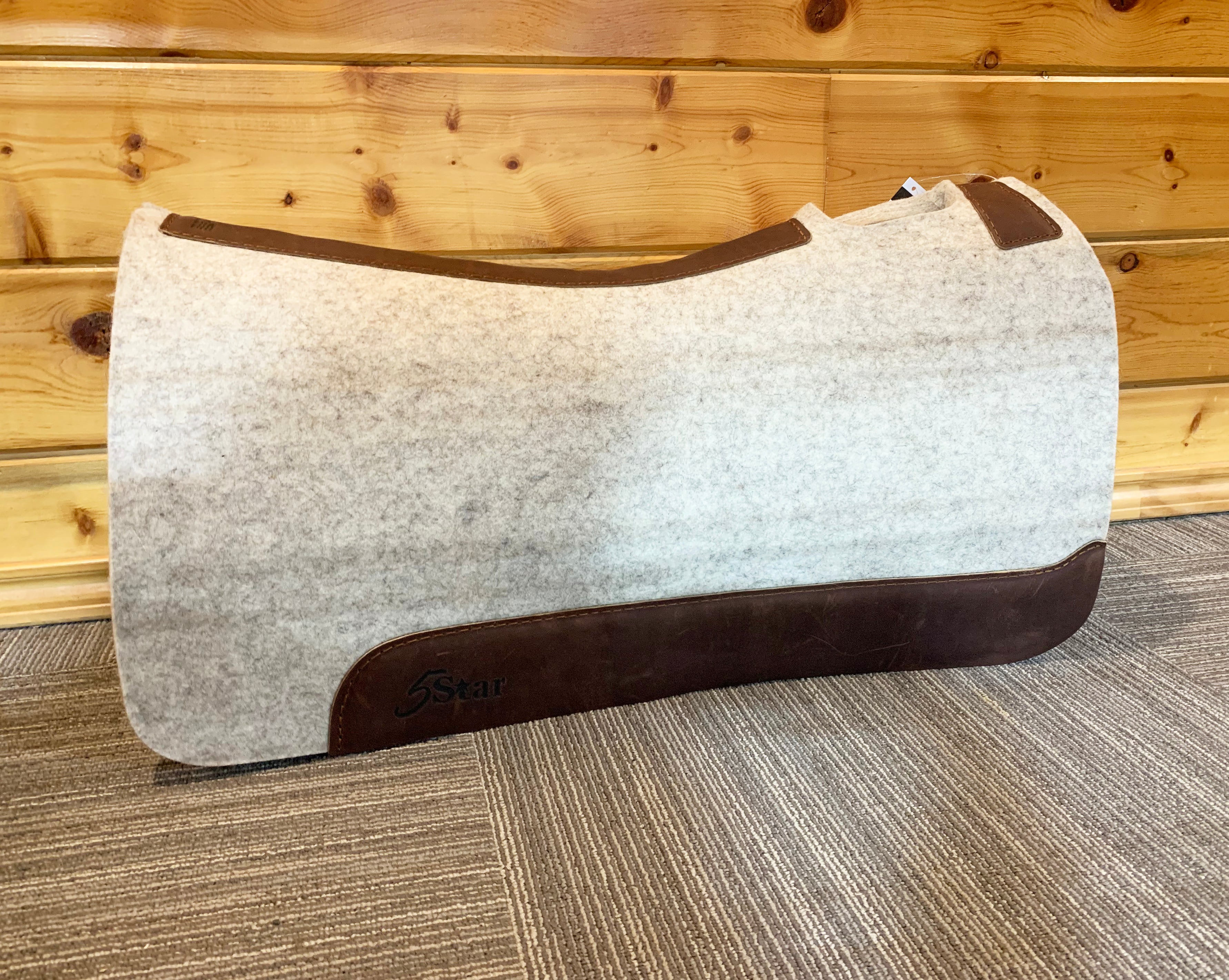 5 Star Natural Saddle Pad for Horses - Breathable & Shock Absorbing Equestrian Riding Pad - Perfect for Dressage, Jumping & Trail Riding