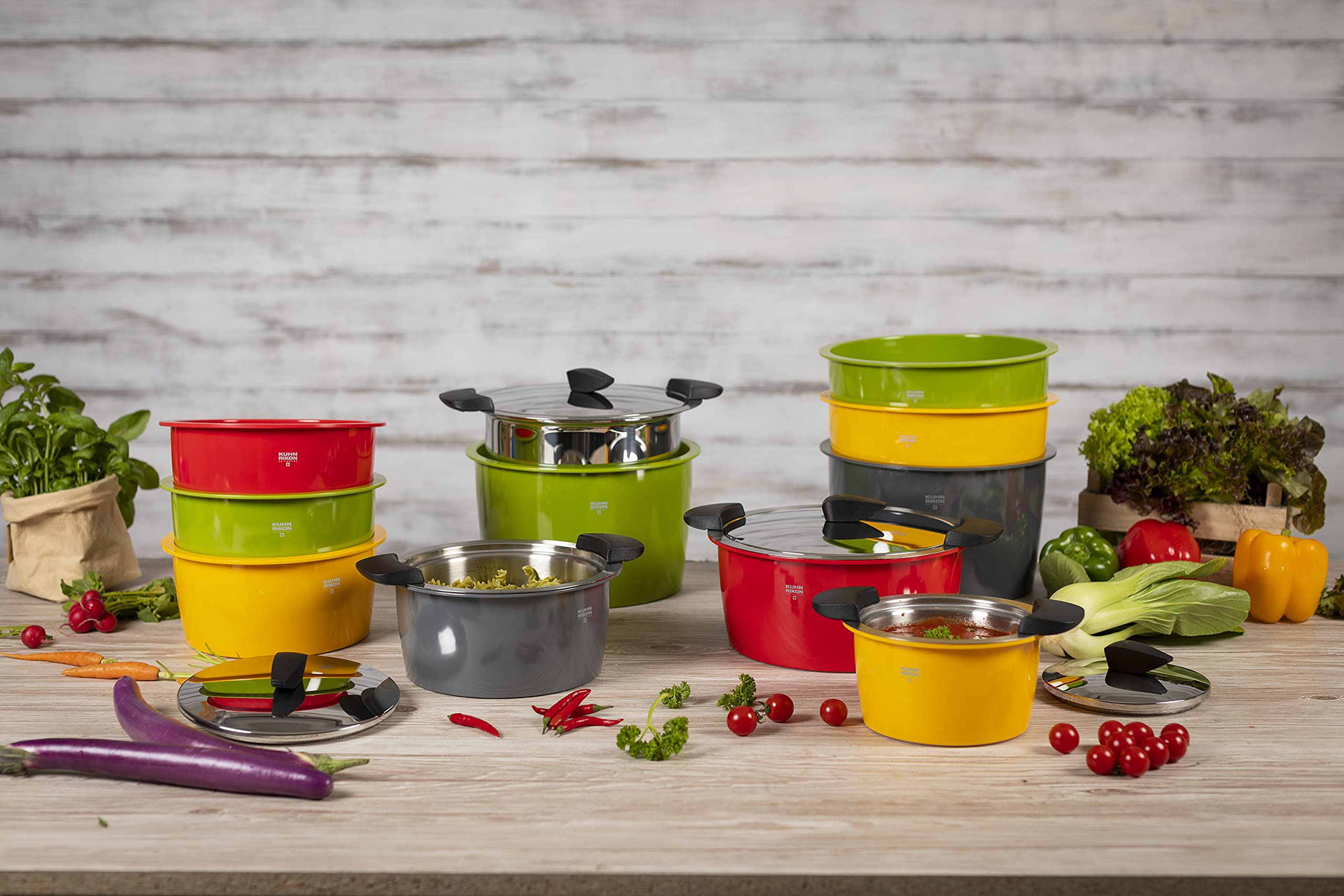 KUHN RIKON Hotpan Serving Casserole Pot - 2 Liter (18 cm) Red - Perfect for Oven-to-Table Meals, Soups & Stews
