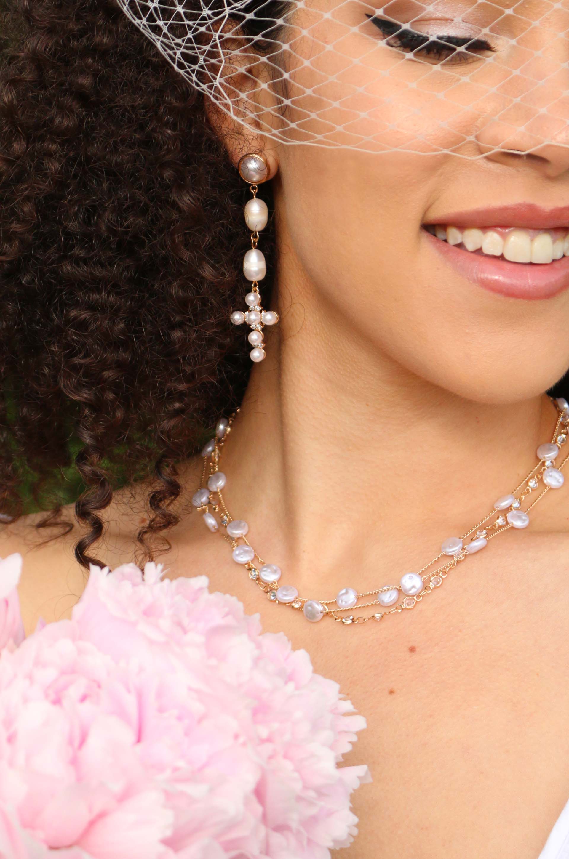 Elegant Dressed in Pearls Layered Necklace for Women | Vintage Pearl Choker & Pendant Necklace | Perfect for Weddings, Parties & Special Occasions