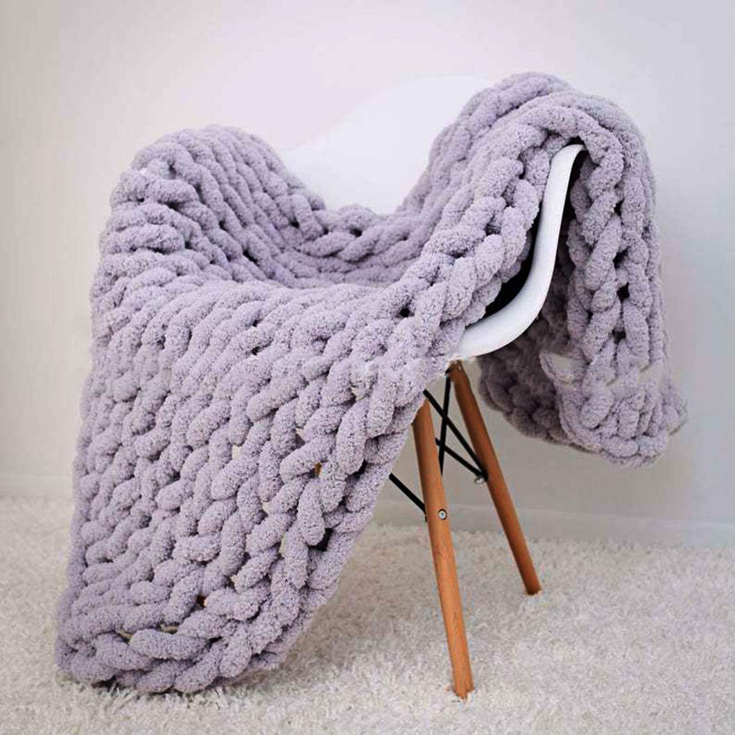 Luxury Chunky Knit Throw Blanket - Extra Large Soft Cable Knit Chenille Blanket for Bed, Couch & Sofa - Cozy Polyester Blanket Perfect for Winter Nights, Movie Time and Home Decor