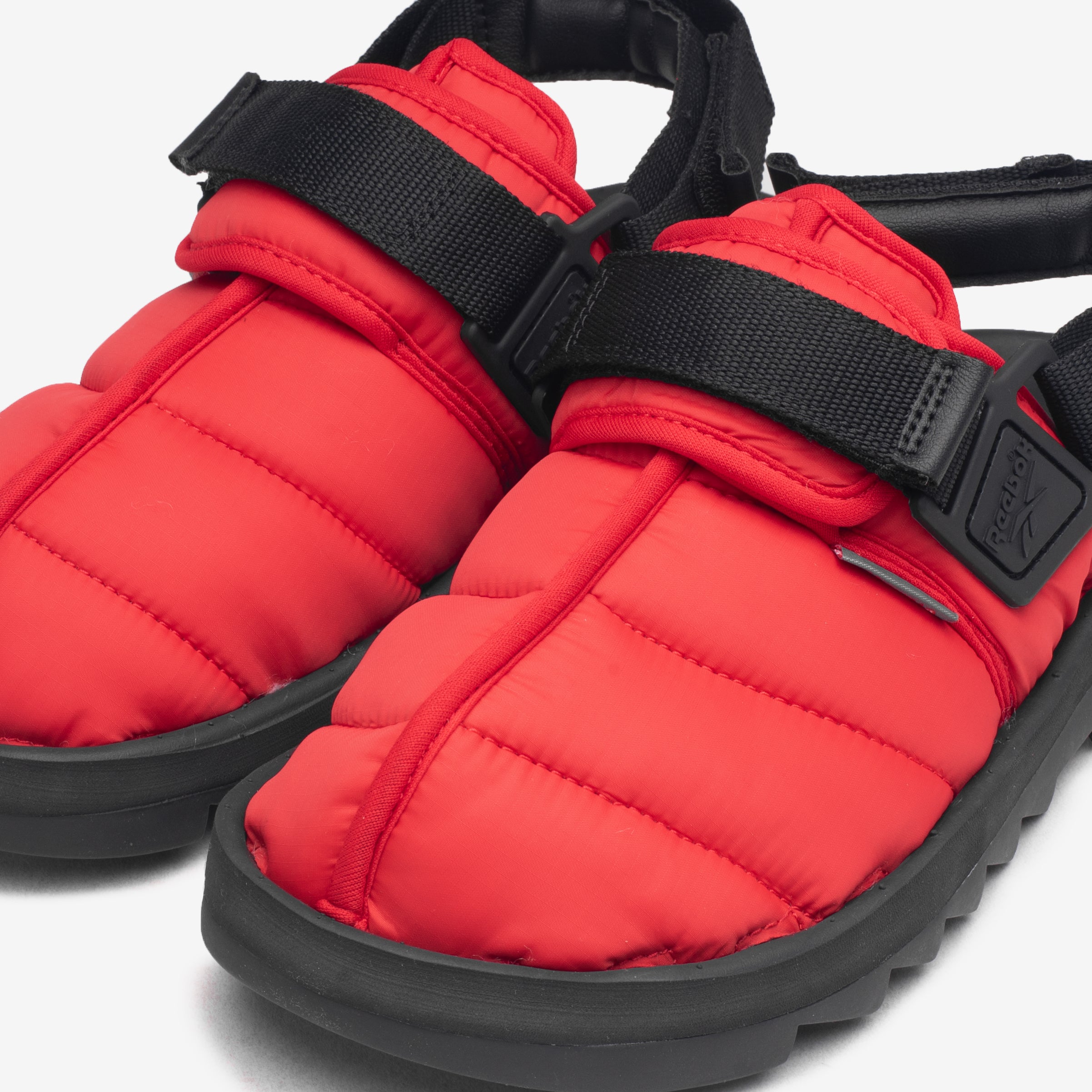 BEATNIK QUILTED CANVAS VECTOR RED Backpack - Stylish Durable Travel Bag for College, Work & Outdoor Adventures
