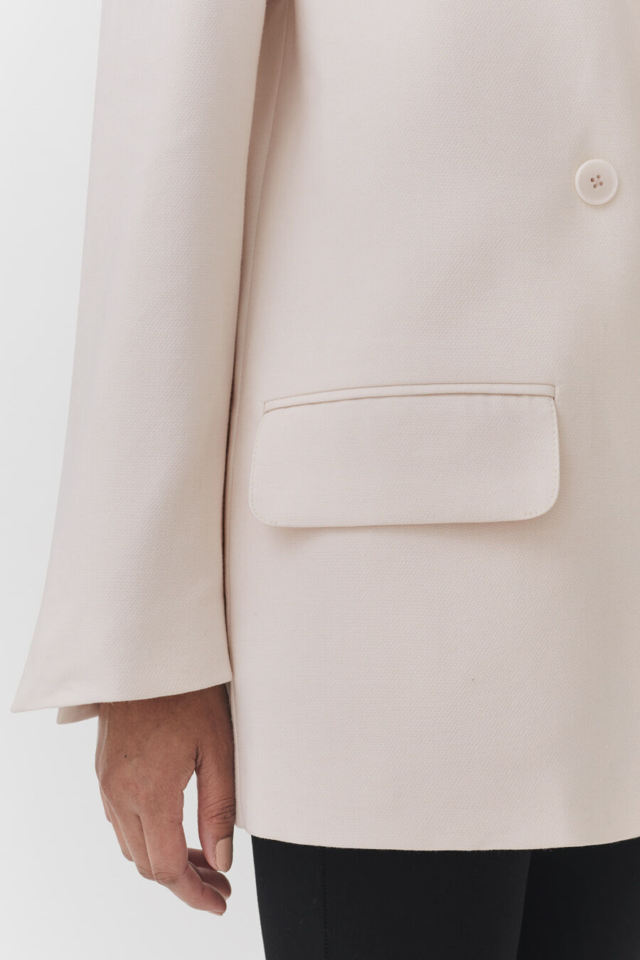 Stylish Relaxed Blazer for Women - Comfortable & Trendy Office Wear | Perfect for Business Casual, Work, and Evening Outfits