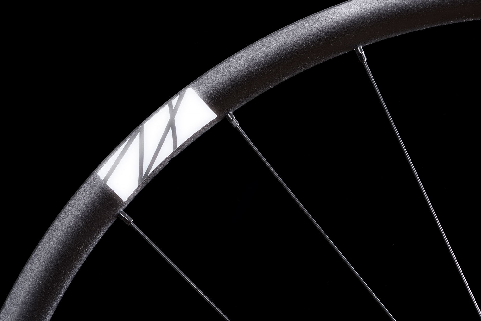 HUNT 4 Season Pro Disc Wheelset - Lightweight Carbon Road Bike Wheels for All-Weather Performance | Perfect for Road Racing, Gravel & Cyclocross