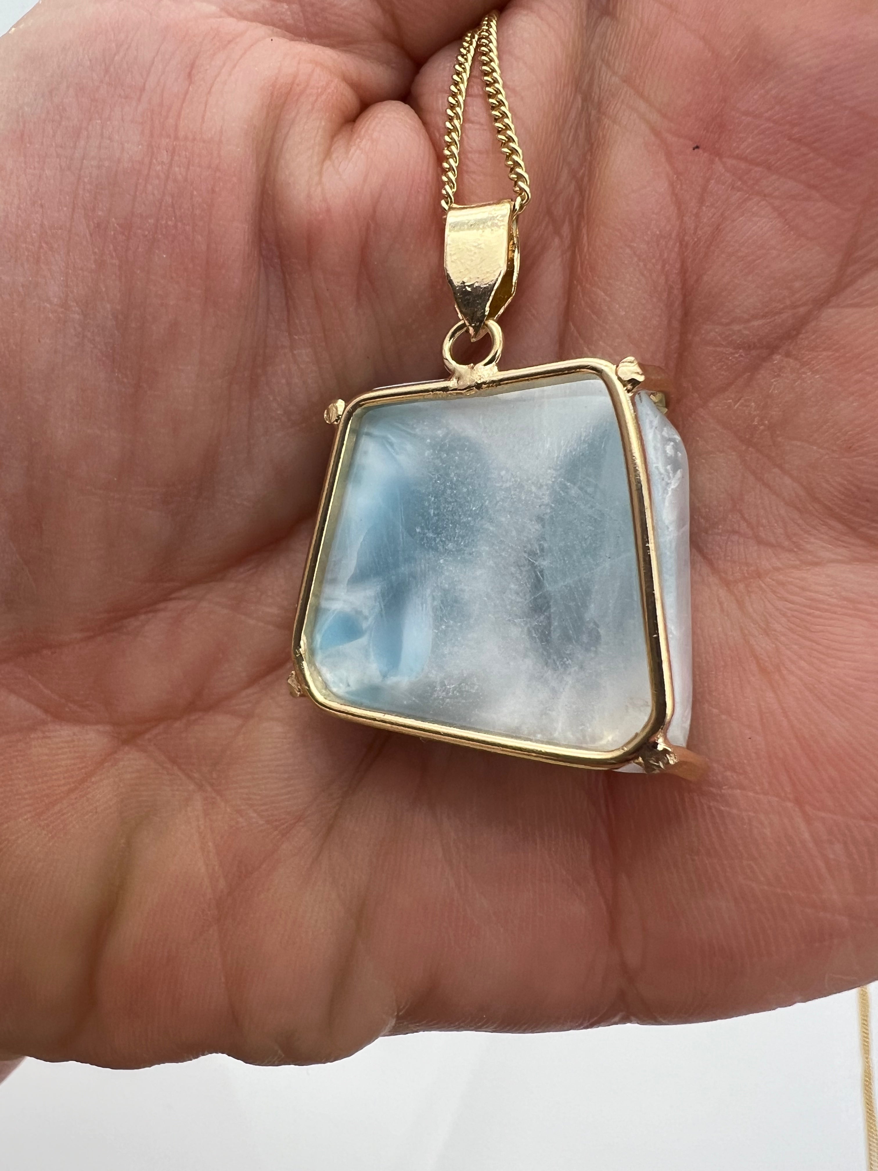 Vergoldete Larimar Halskette - Crystal and Sage Jewelry | Healing Stone Necklace for Women | Perfect for Meditation, Yoga & Spiritual Gifts