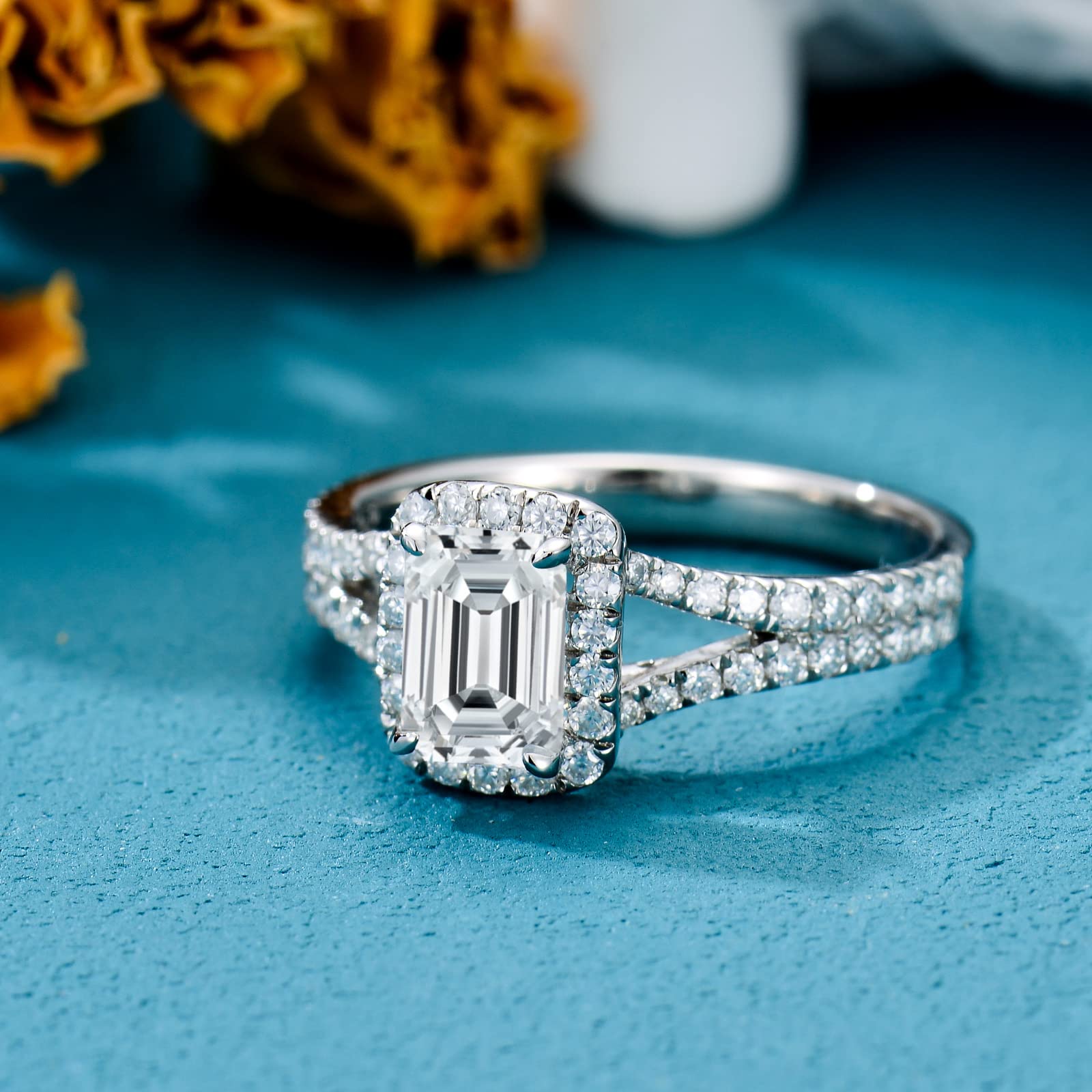 1.0 Carat Moissanite Engagement Ring for Women - S925 Sterling Silver Emerald Cut Vintage Wedding Band - Perfect for Proposals, Anniversaries & Special Occasions