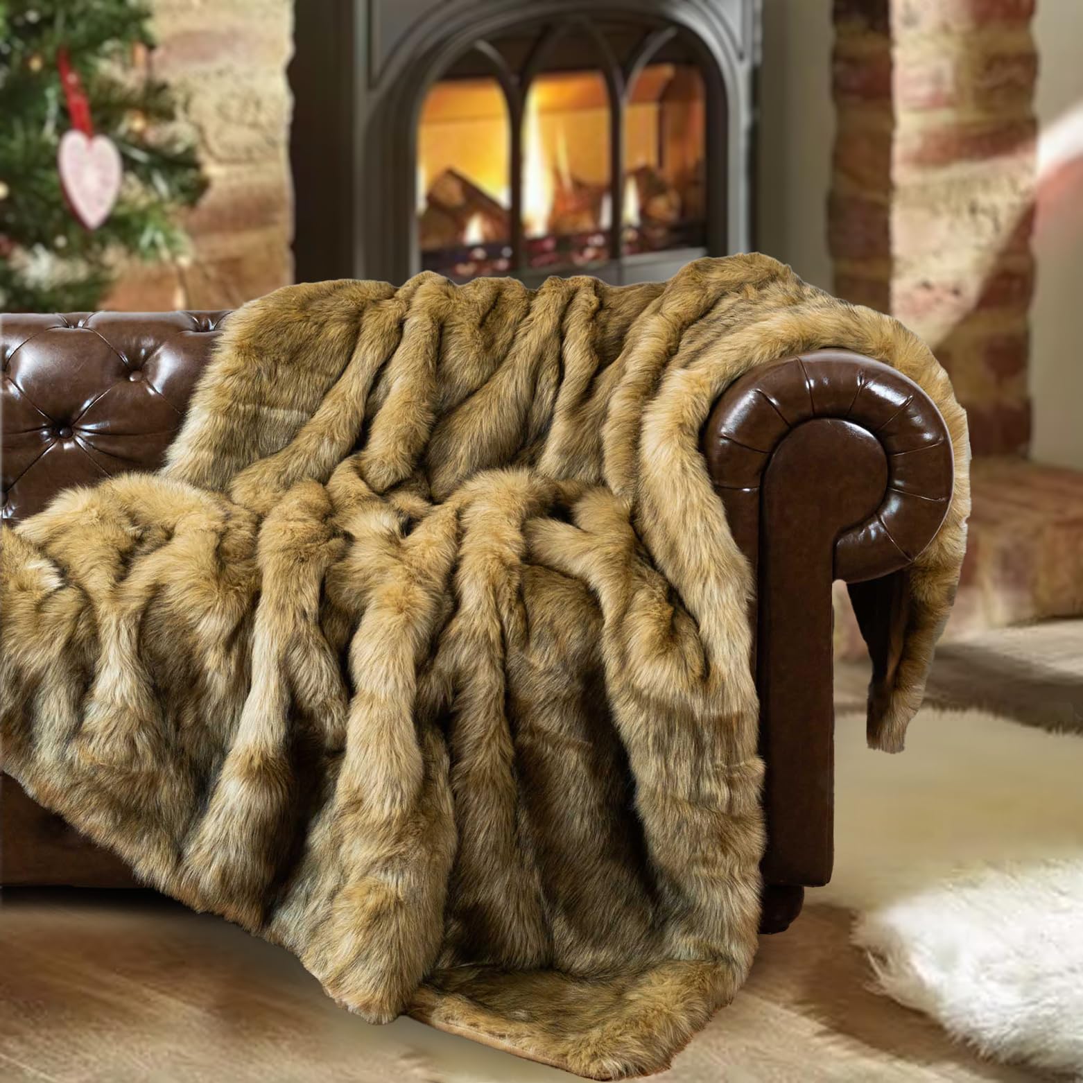 Luxury Golden Faux Fur Blanket 60x80 Inches - Ultra Soft Reversible Throw Blanket with Plush Velvet Back for Bed, Couch & Sofa - Warm Fluffy Fuzzy Blanket for Winter, Home Decor, Gift Giving & Cozy Nights