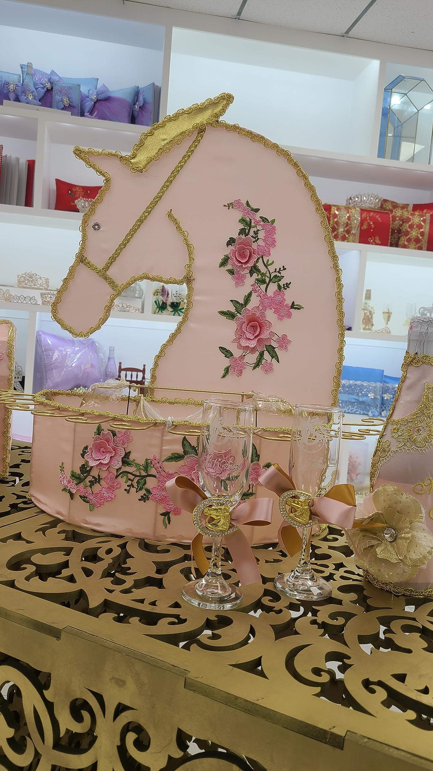 Quinceanera Accessories Set - Sweet Sixteen Party Decorations & Quinceanera Gifts (183 Big Brindis) | Perfect for Quinceañera Celebrations, Birthday Parties & Special Occasions