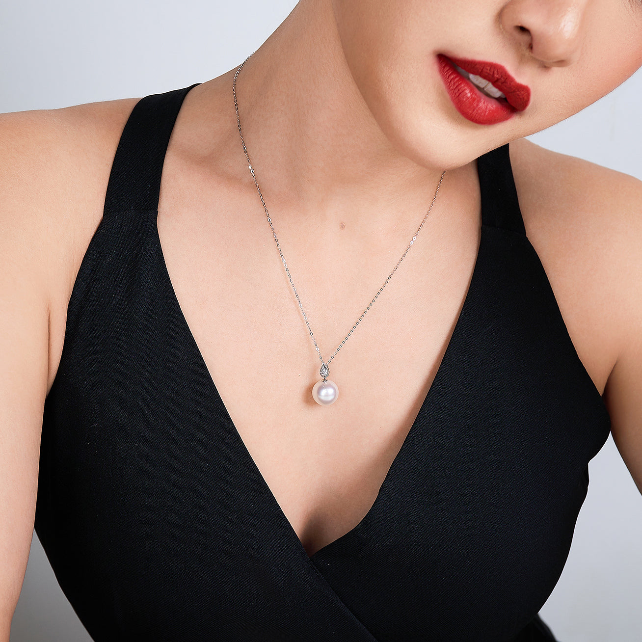 18K Solid Gold Australian White South Sea Pearl Necklace - Elegant Jewelry Gift for Women (KN00231) | Perfect for Weddings, Anniversaries & Special Occasions