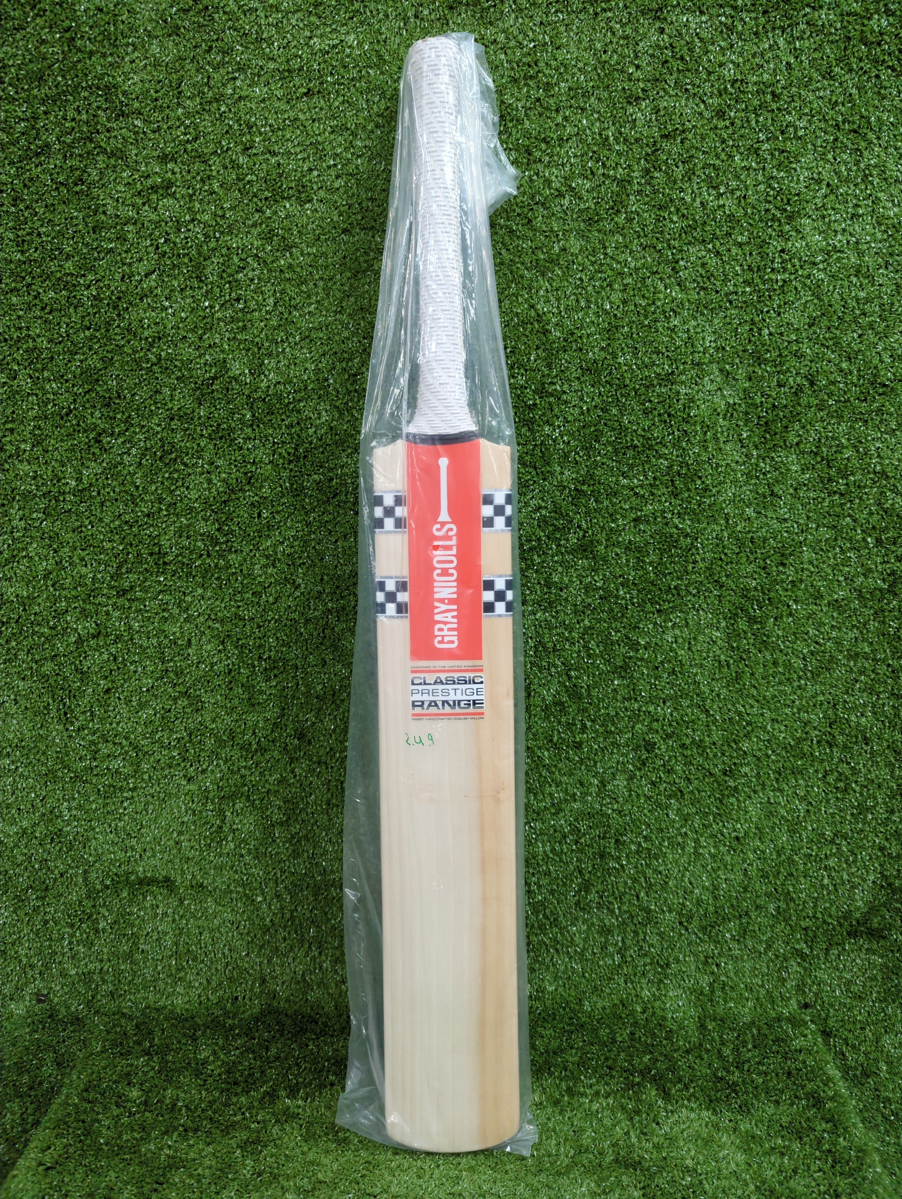 Gray Nicolls Classic Prestige Youth Harrow English Willow Cricket Bat - Premium Cricket Equipment for Junior Players | Perfect for Training & Matches