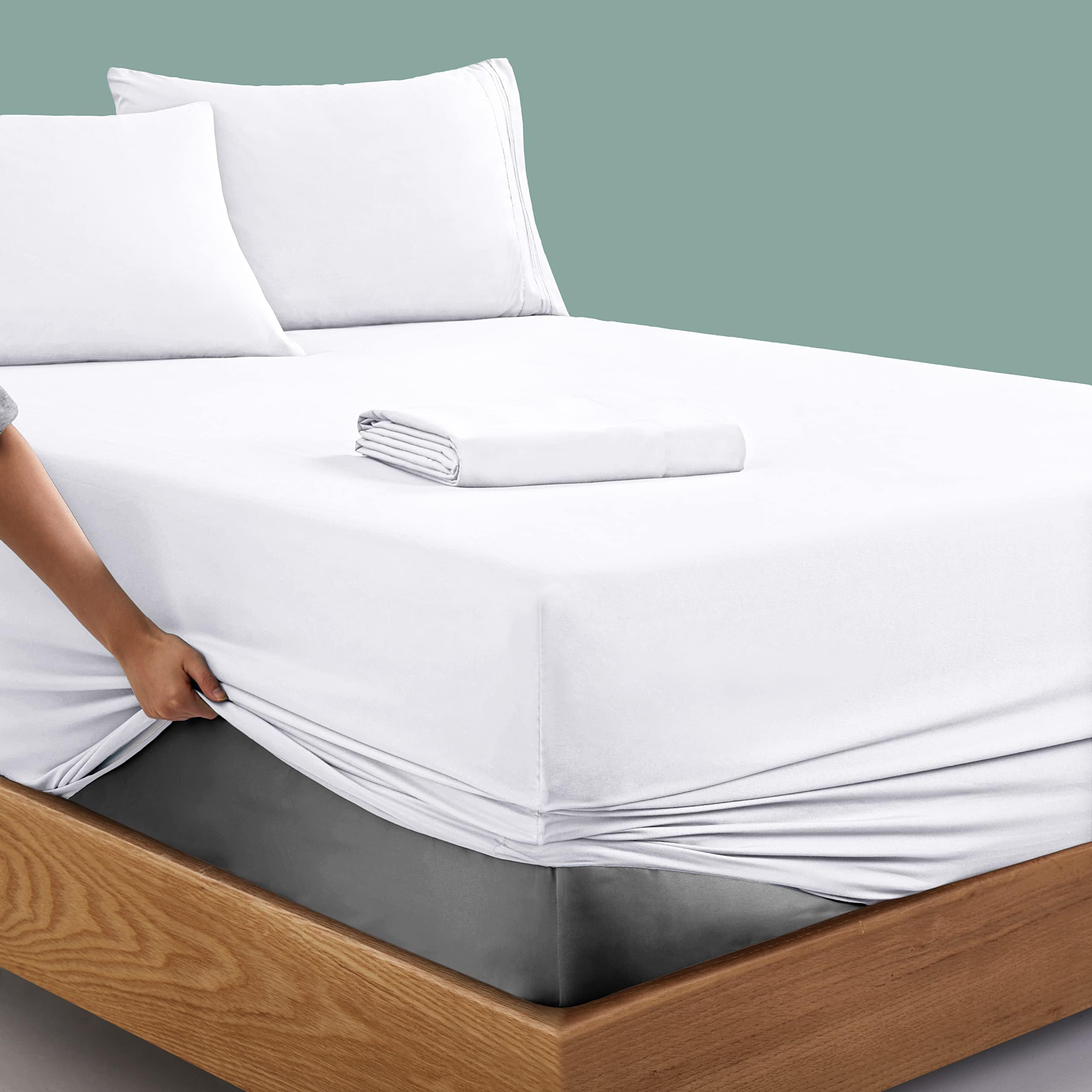 Luxury 1800 Thread Count Twin Sheet Set - Extra Deep Pocket Fits Mattress Up to 24