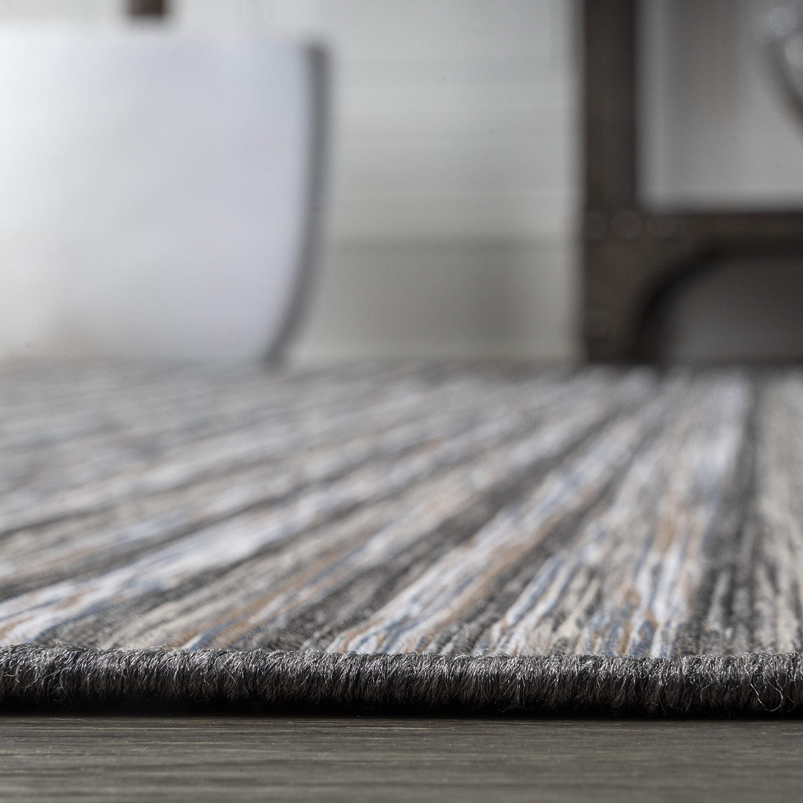 JONATHAN Y TSN102A-6R Modern Farmhouse Round Area Rug - 6' Dark Gray/Blue Pinstripe Indoor Outdoor Rug, Non-Shedding & Easy Clean - Perfect for Bedroom, Kitchen, Backyard, Patio & Coastal Decor