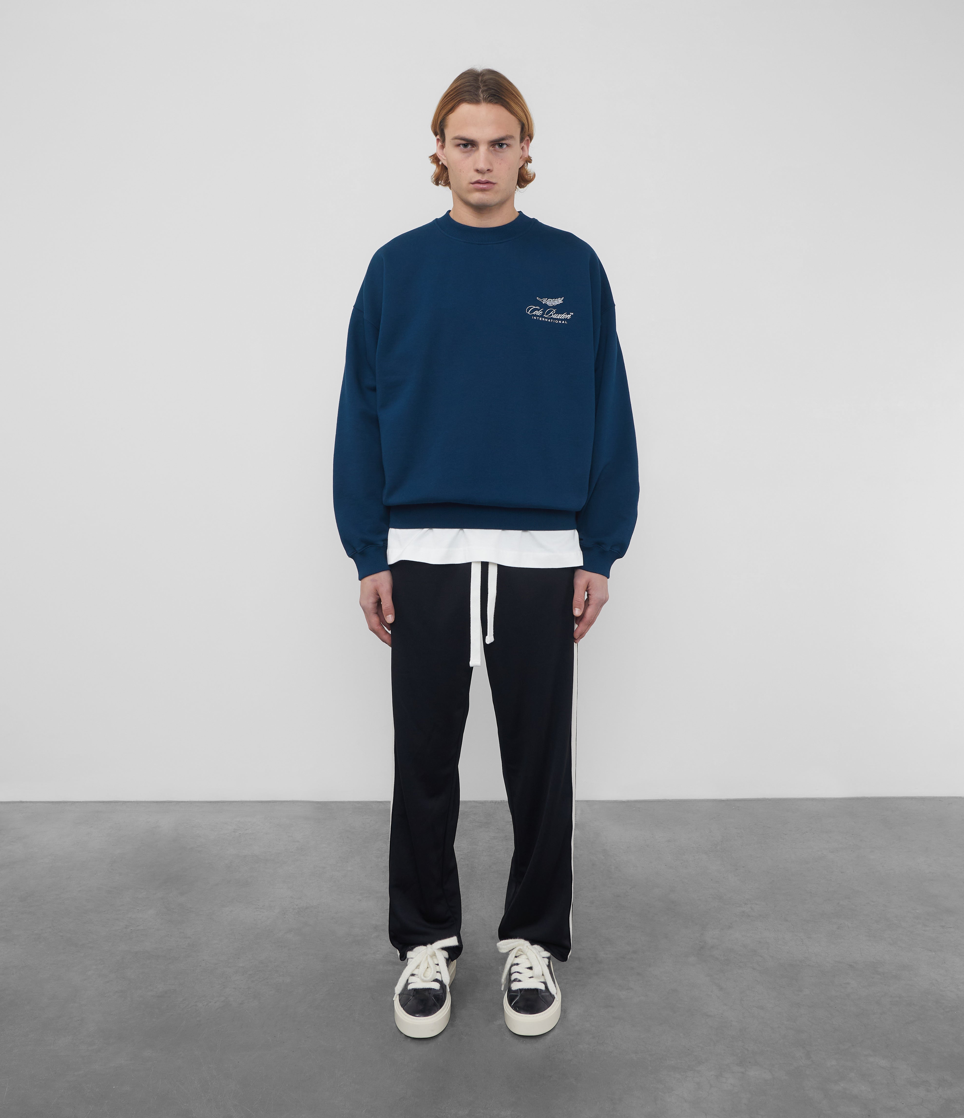 Premium Unisex Cotton Sweatshirt for Men & Women - Comfortable & Stylish Casual Wear for Travel, Gym, and Everyday Use