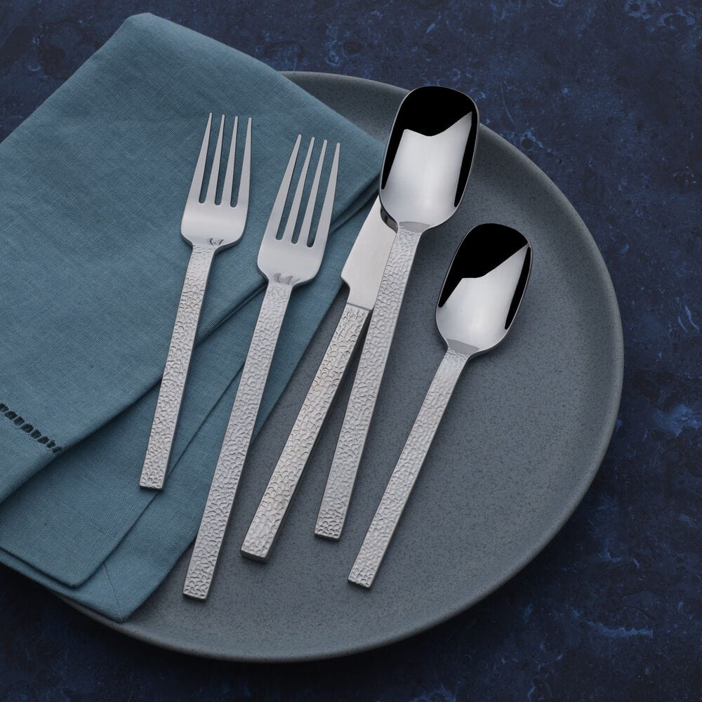 Quest Forged 20-Piece Stainless Steel Flatware Set - Service for 4 - Elegant Silverware for Dining, Entertaining & Gifts | Durable & Dishwasher Safe Cutlery Set