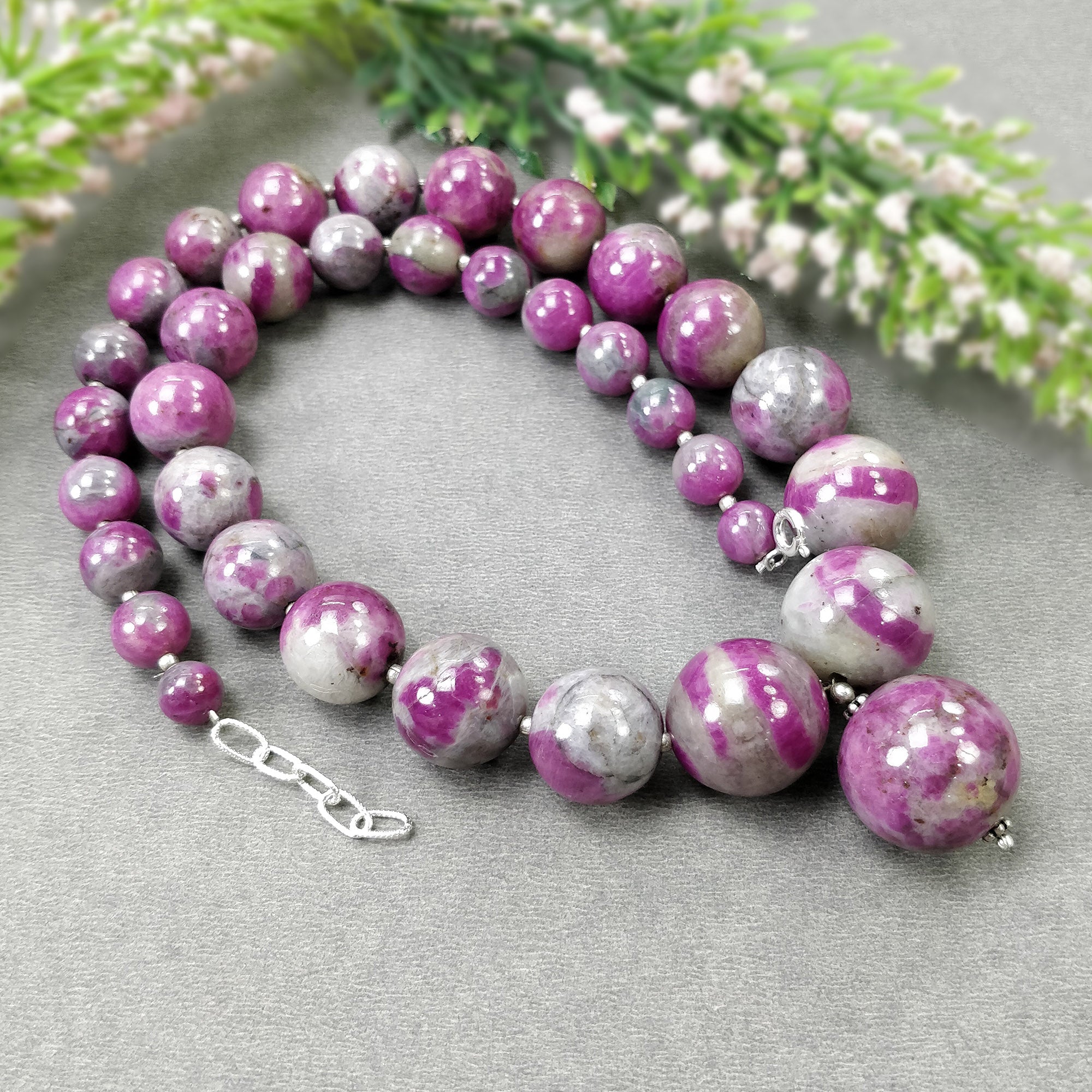 Natural Untreated Bi-Color Zoisite Ruby Gemstone Necklace - 669.25cts Genuine Ruby Balls with 925 Sterling Silver - 8mm to 19.5mm Handmade Jewelry for Women - Perfect for Weddings, Parties & Special Occasions