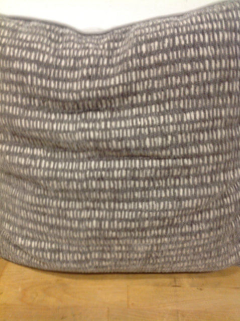 Premium 18-Inch Grey & White Pillow - Soft & Supportive for Bed, Couch, and Office Comfort - Ideal for Sleeping, Lounging, and Decorative Use