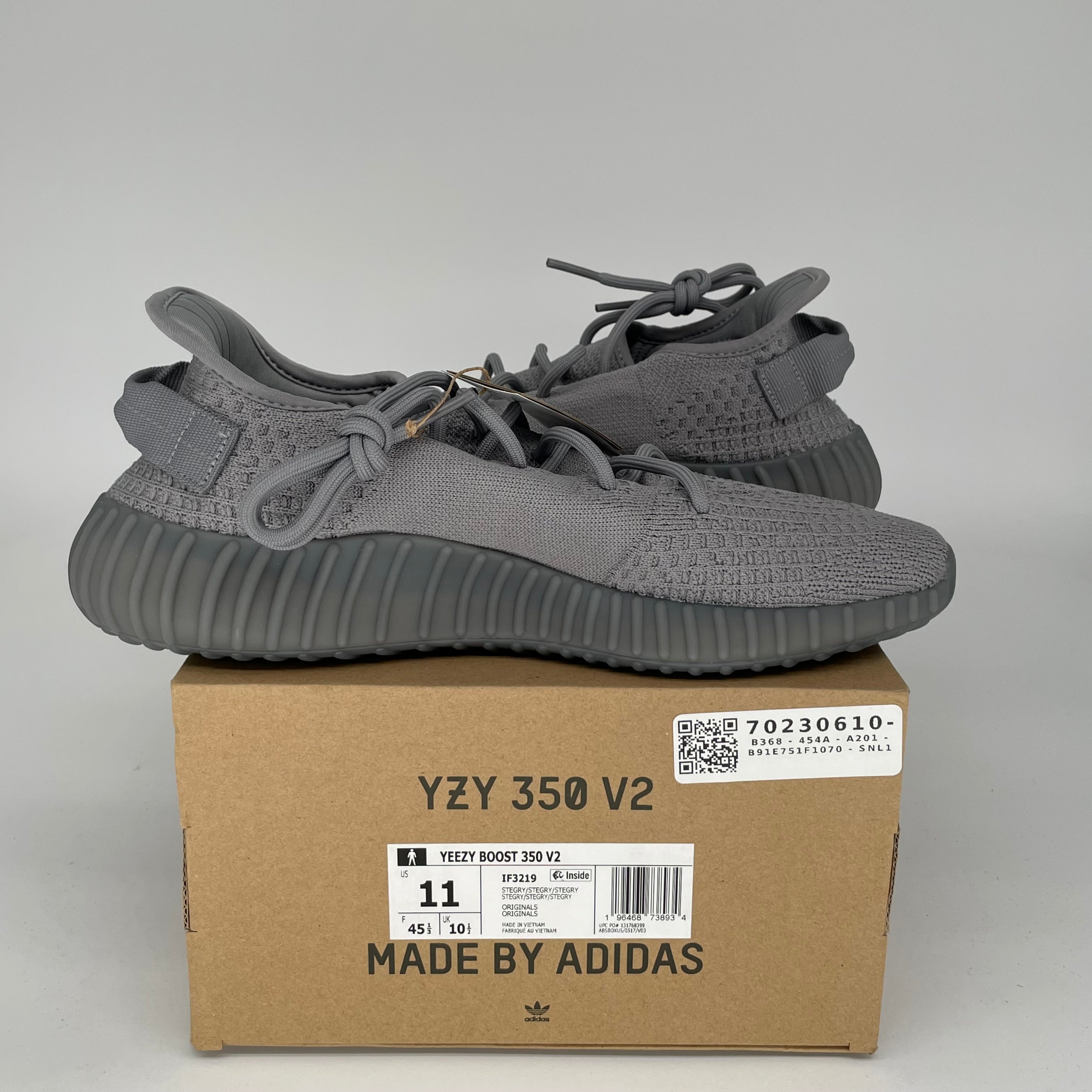 Adidas Yeezy Boost 350 V2 