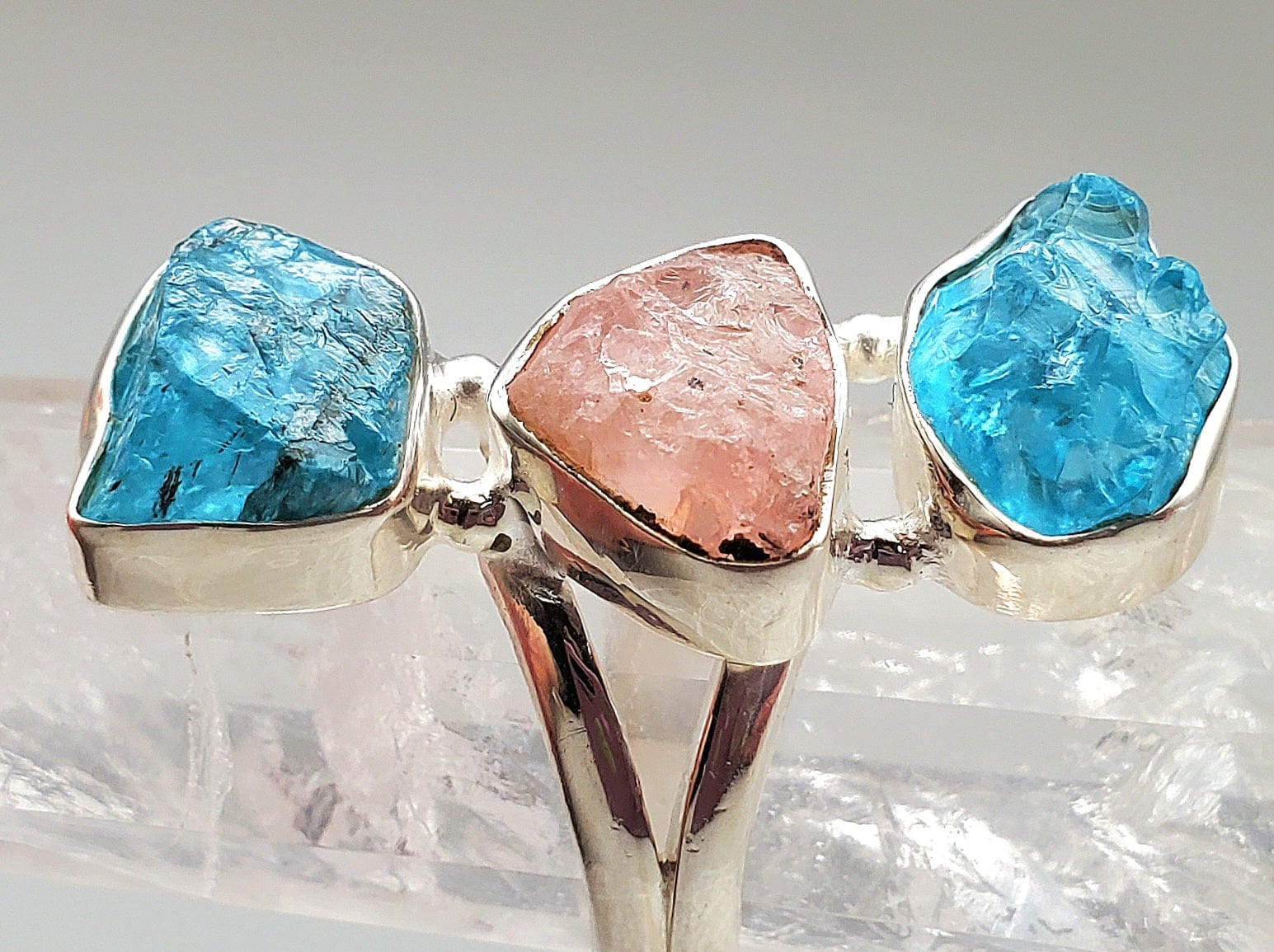 Apatite and Rose Quartz Sterling Silver Ring for Women - Elegant Healing Crystal Jewelry for Meditation, Yoga & Spiritual Gifts