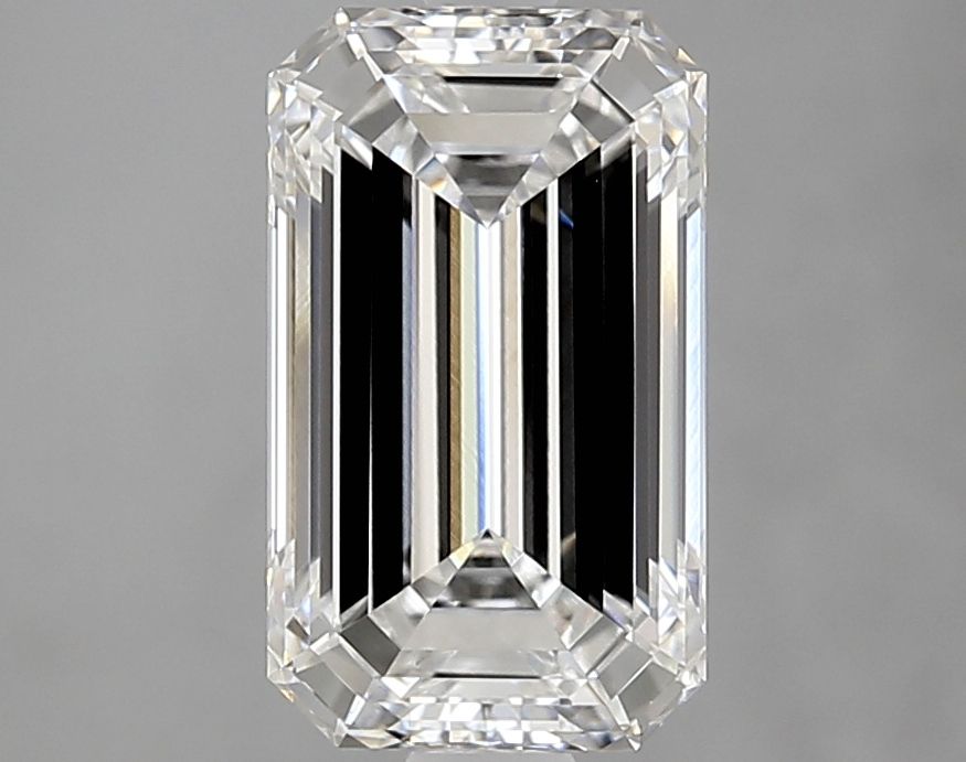 2.6 Carat E Color VVS2 Clarity Emerald Cut Lab-Grown Diamond for Engagement Rings & Fine Jewelry