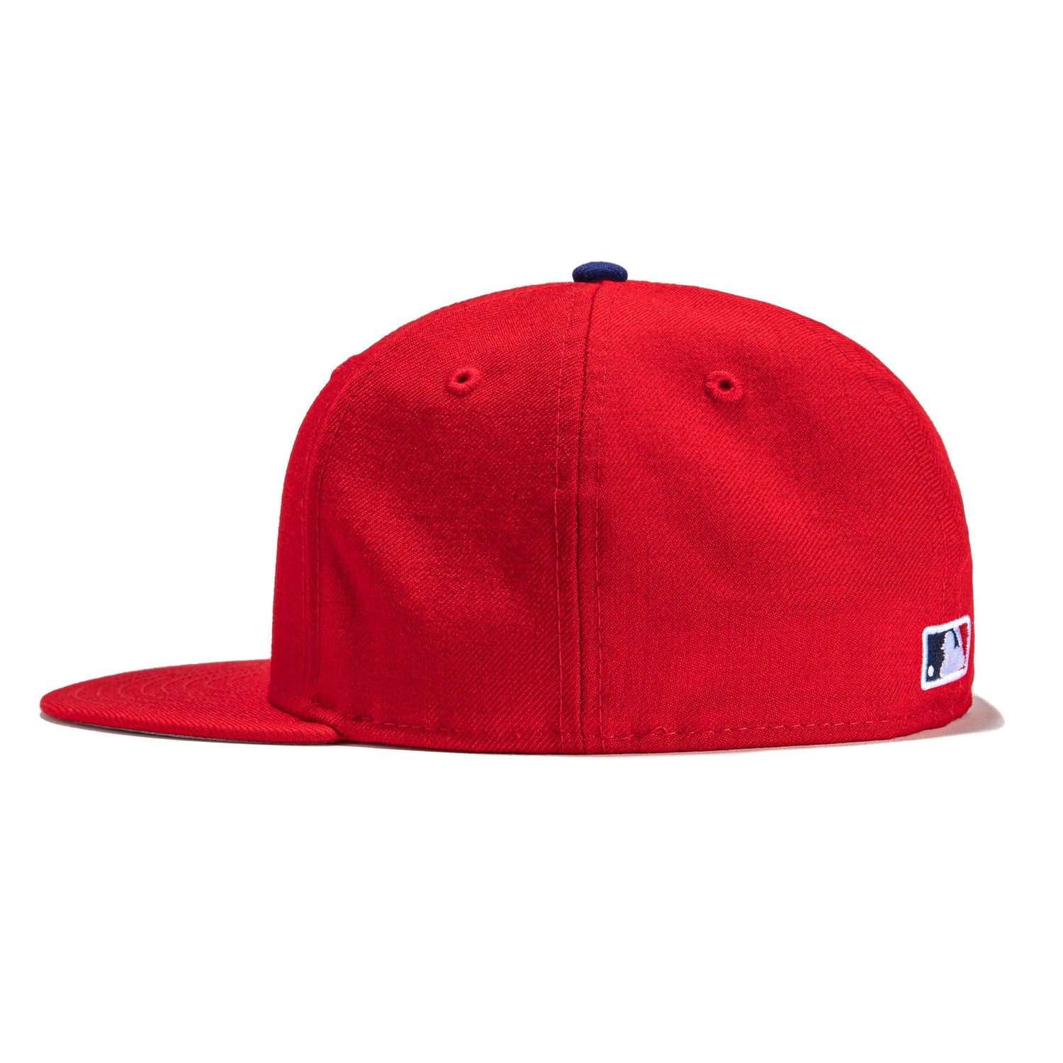 New Era 59Fifty Retro On Field Philadelphia Phillies Baseball Cap - Adjustable Snapback Hat for Men & Women - Official MLB Licensed Red Baseball Hat for Sports Fans & Streetwear Fashion