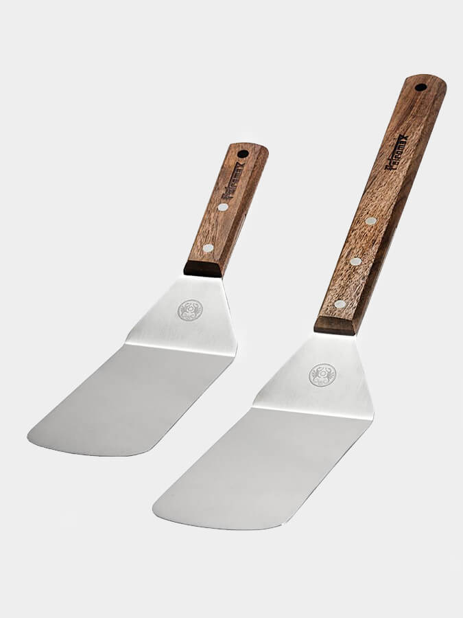 Petromax Flexible Spatula - High Heat Resistant Kitchen Turner for Nonstick Pans, Perfect for Flipping Pancakes, Eggs & Burgers - Ideal for Indoor & Outdoor Cooking, Camping & BBQ
