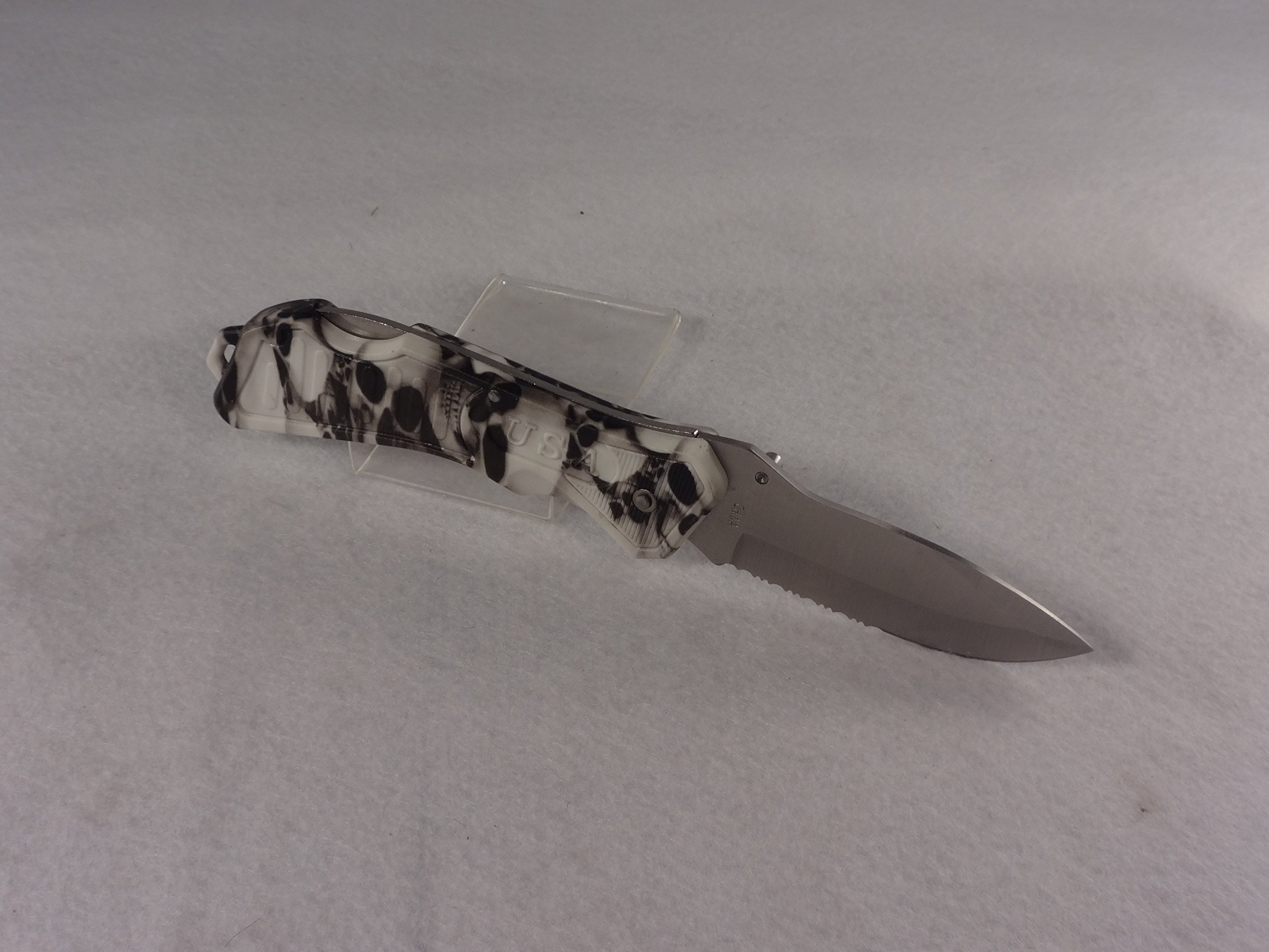Buck Shot Camo Hunting Knife - Tactical Survival Knife with Camouflage Handle for Outdoor Camping, Hunting & Bushcraft