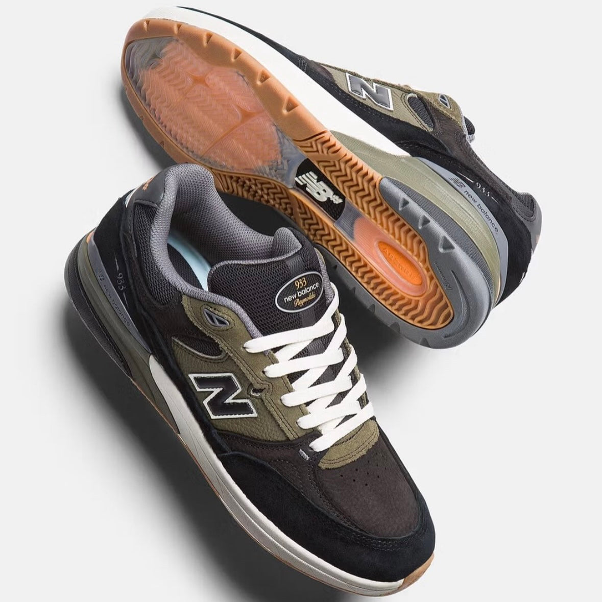 New Balance Numeric Andrew Reynolds 933 Skateboarding Shoes - High-Performance Skate Shoes for Street & Park Riding - Durable & Comfortable for Skaters