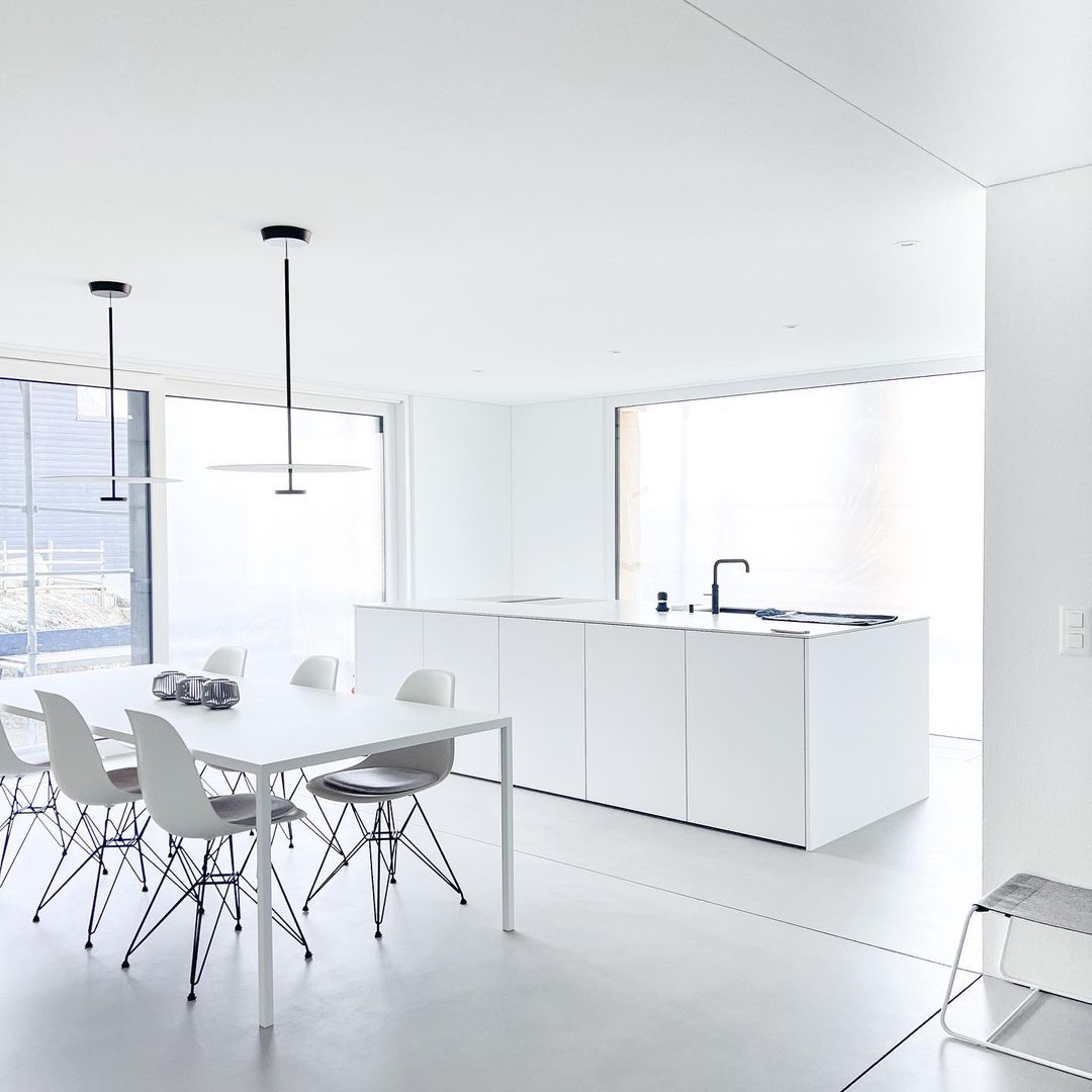 Modern Flat Pendant Light Fixture - Sleek Minimalist Ceiling Lamp for Kitchen Island, Dining Room & Bedroom Lighting - Energy Efficient LED Hanging Light with Adjustable Cord