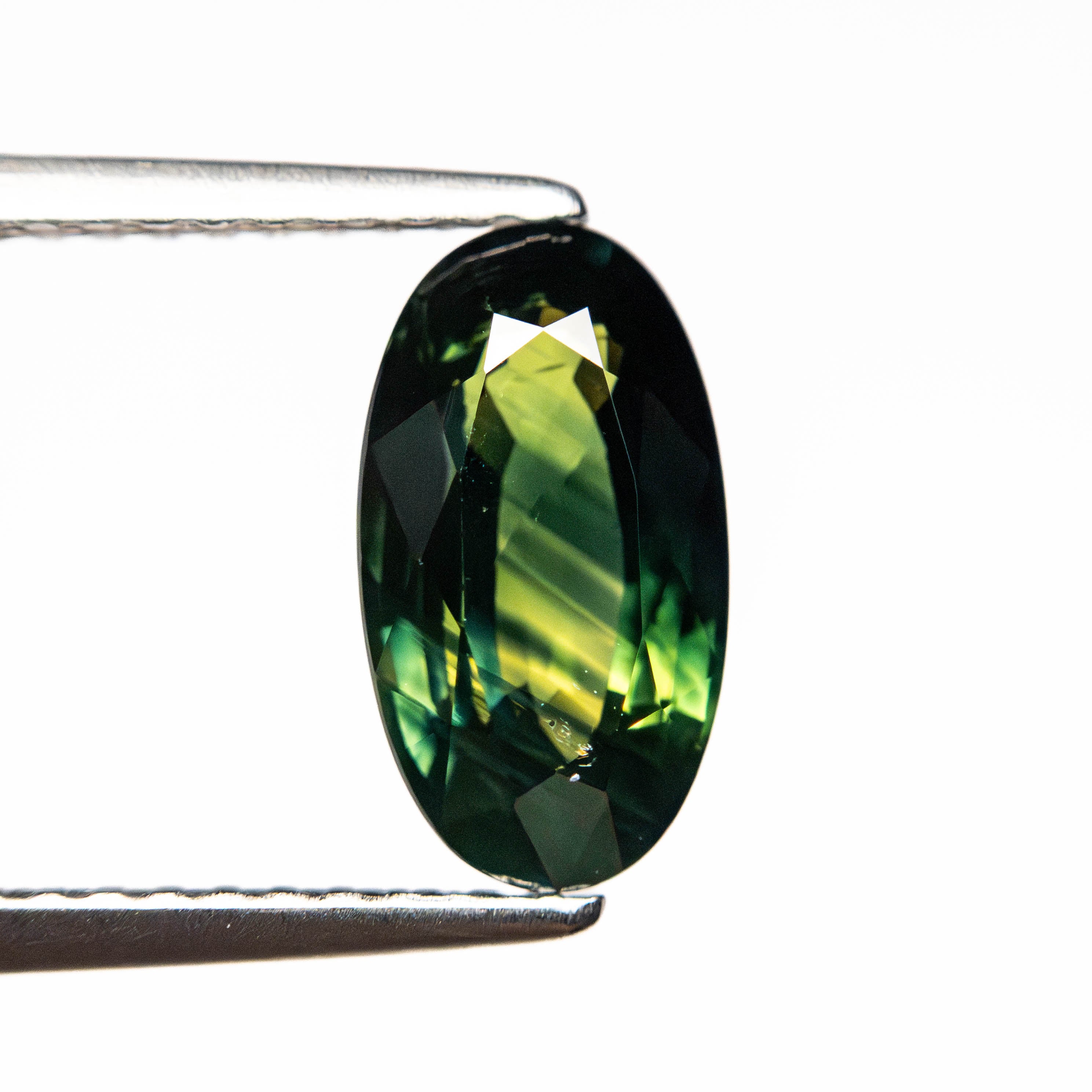 2.29ct Oval Brilliant Blue Sapphire Gemstone - 10.04x5.58x4.49mm Natural Loose Sapphire for Jewelry Making, Engagement Rings & Fine Jewelry