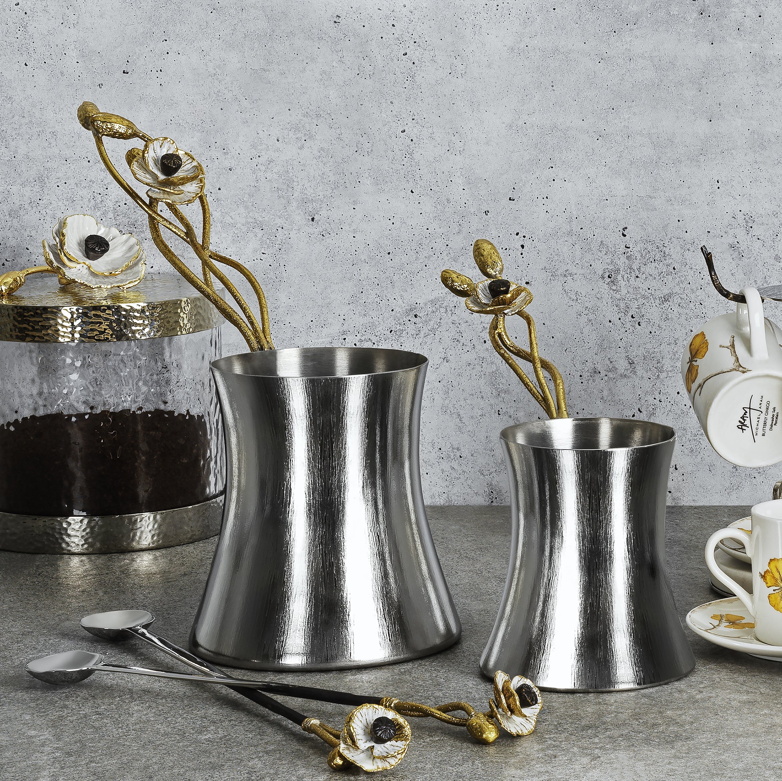 Premium Anemone Coffee Pot with Spoon - Elegant Tea & Coffee Serving Set for Home, Office, or Gifts - Perfect for Morning Brews & Afternoon Tea Parties