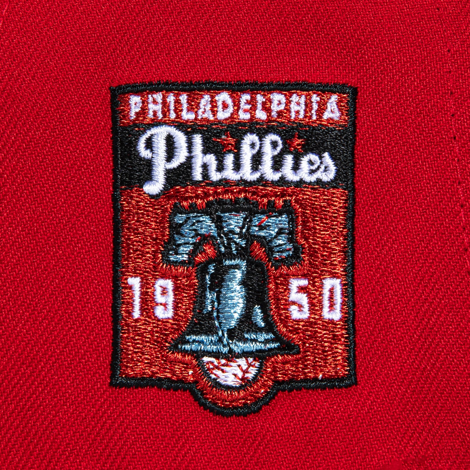 New Era 59Fifty Philadelphia Phillies 1950 Logo Patch Script Baseball Cap - Red & Black Snapback Hat for Men, Women | Vintage MLB Fan Gear for Baseball Games & Casual Streetwear