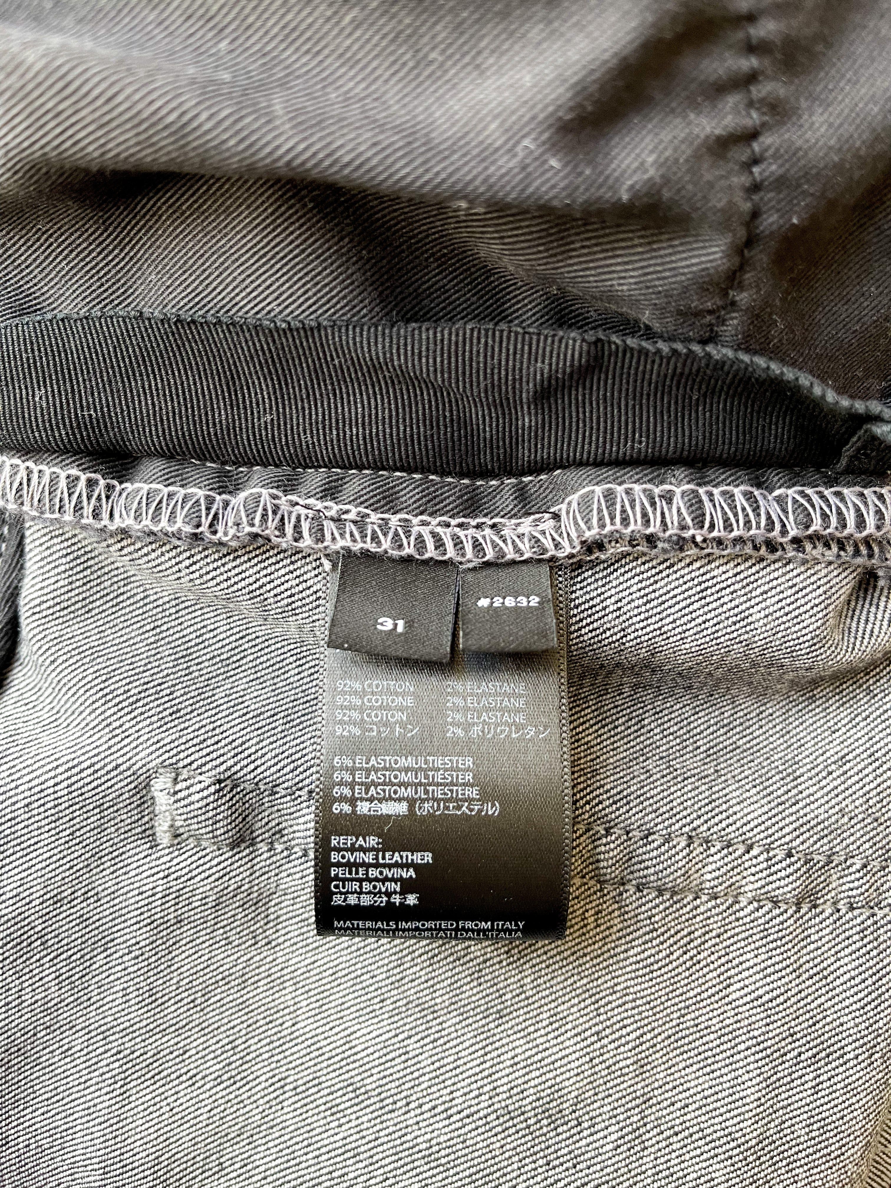 Amiri Grey Distressed Thrasher Denim Jeans for Men - Vintage Washed Slim Fit Ripped Skinny Jeans | Perfect for Streetwear, Casual Outfits & Night Out
