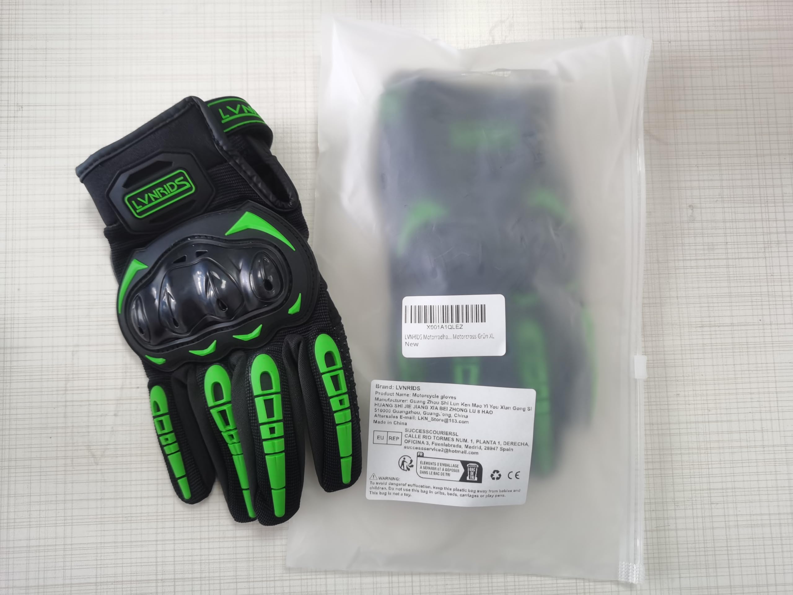 **Touchscreen Motorcycle Gloves for Men & Women - Breathable Racing Gloves for Motocross, BMX, ATV, MTB & Cycling - Perfect for Off-Road Adventures & Commuting**