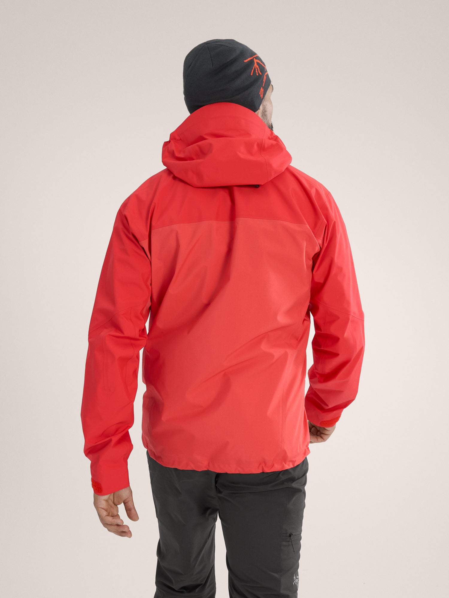 Men's Beta AR Jacket - Lightweight Waterproof Hiking & Outdoor Adventure Shell - Perfect for Climbing, Skiing & Travel
