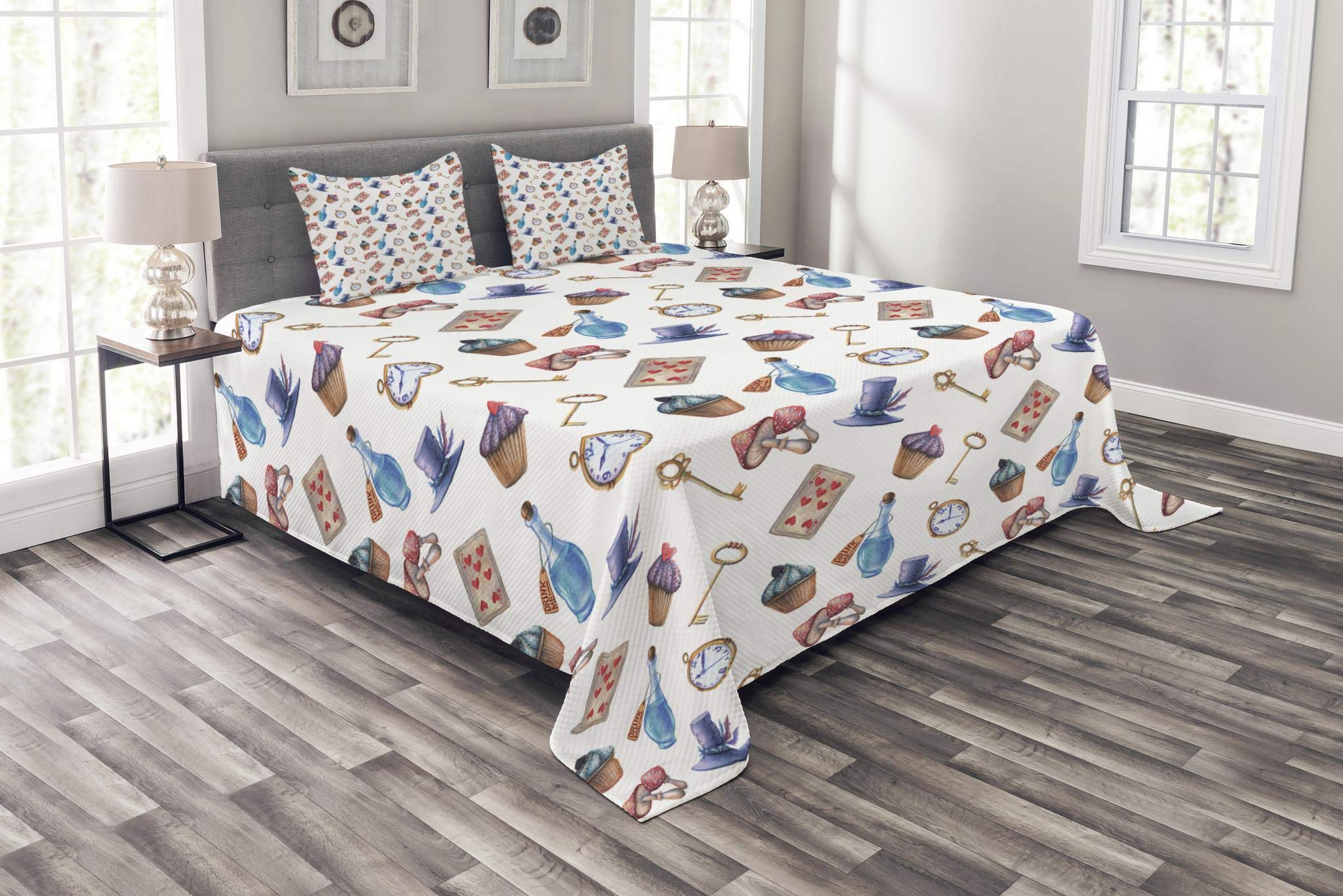 Lunarable Alice in Wonderland Bedspread Set - King Size 3-Piece Quilted Coverlet with 2 Pillow Shams, Whimsical Cupcake & Mushroom Sky Print, Multicolor Fantasy Decor | Perfect for Themed Bedrooms, Gift Giving & Wonderland-Inspired Home Decor