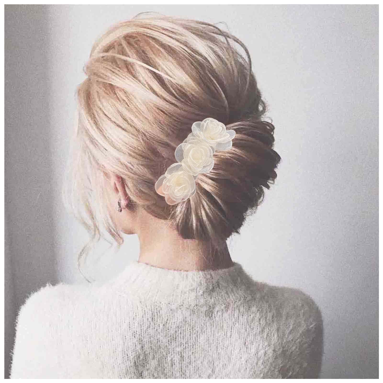 Allereya White Flower Hair Clip Barrette - Elegant Floral Hairpin for Women & Girls, Wedding Bridal Hair Accessories, Ponytail Holder, Perfect Gift for Special Occasions - Great for Weddings, Parties, and Everyday Wear